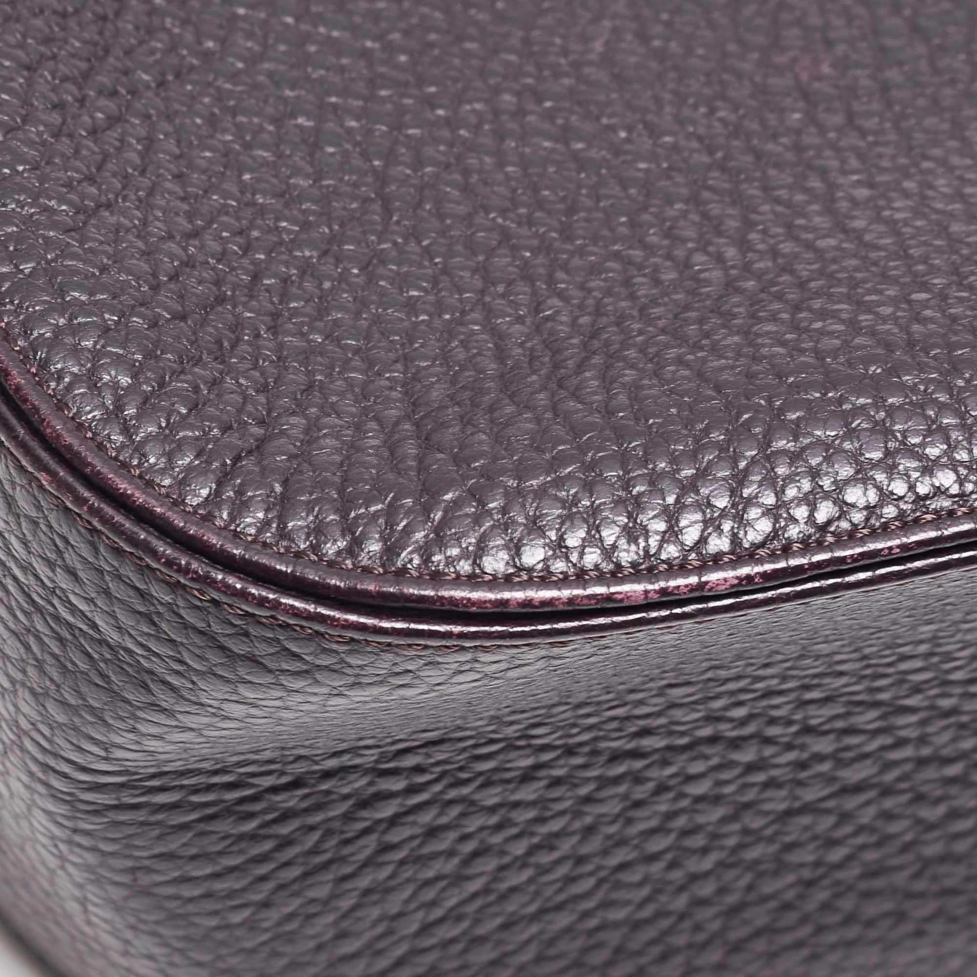 Vintage Authentic YSL Black Leather Crossbody Bag FRANCE MEDIUM  For Sale 6