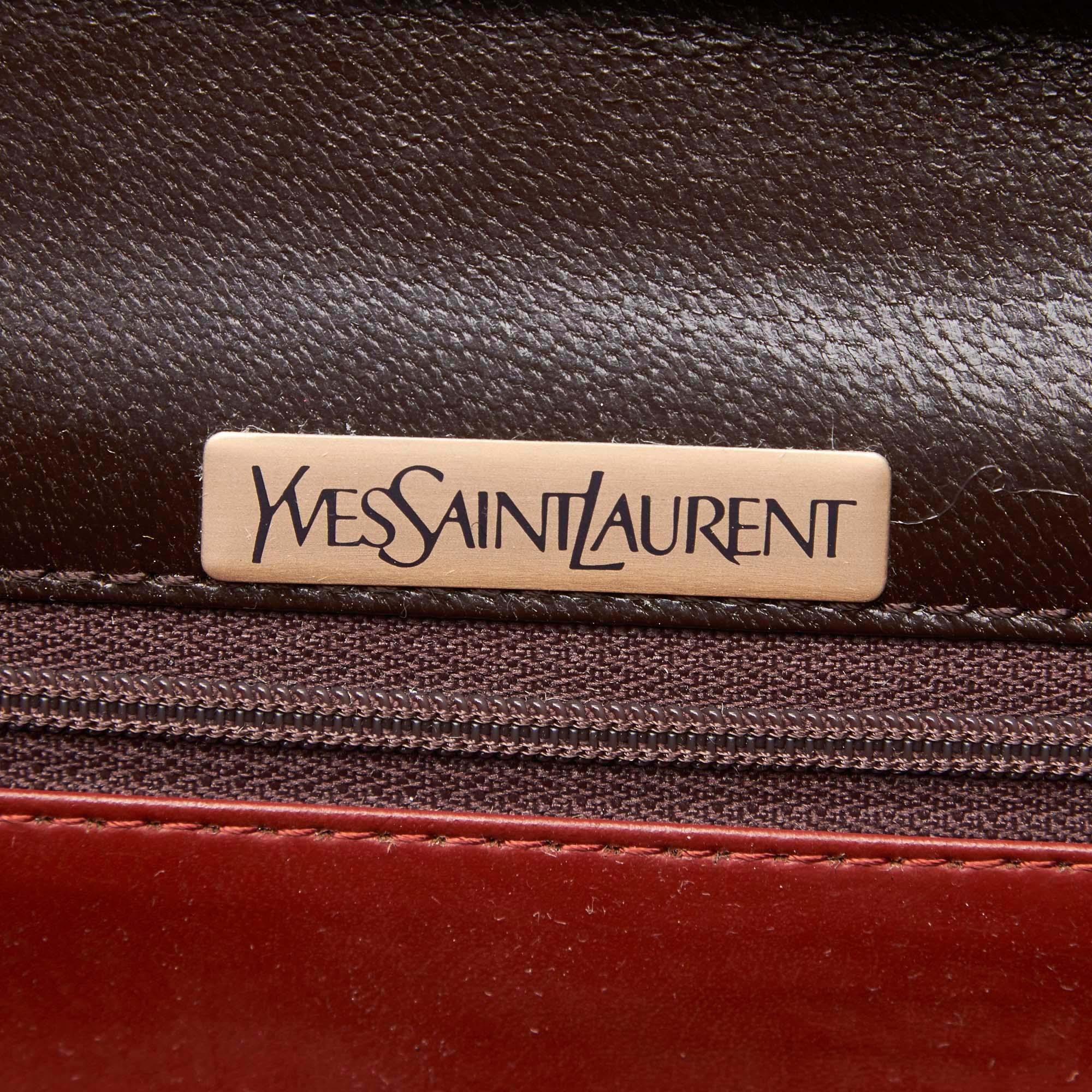 Vintage Authentic YSL Brown Dark Brown Leather Crossbody Bag France MEDIUM  For Sale 1