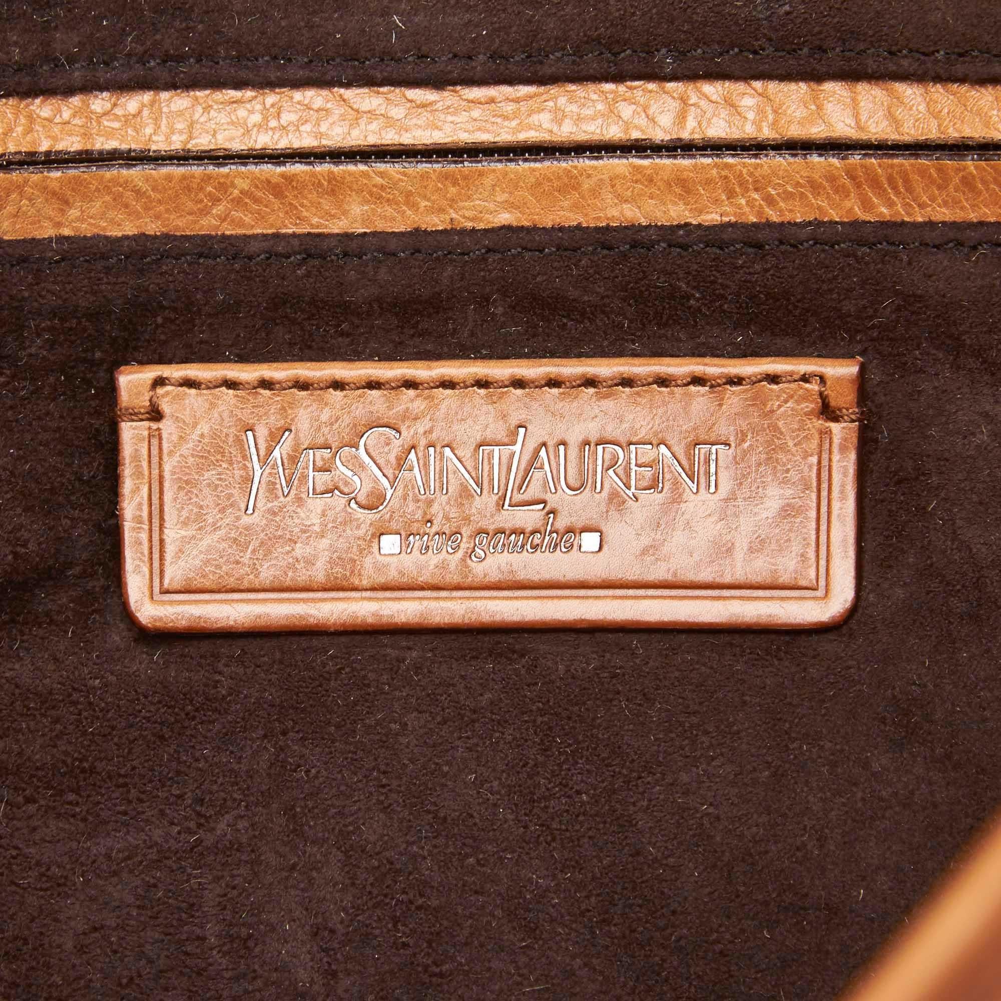 Vintage Authentic YSL Light Nubuck Leather Shoulder Bag France Dust Bag MEDIUM  For Sale 1