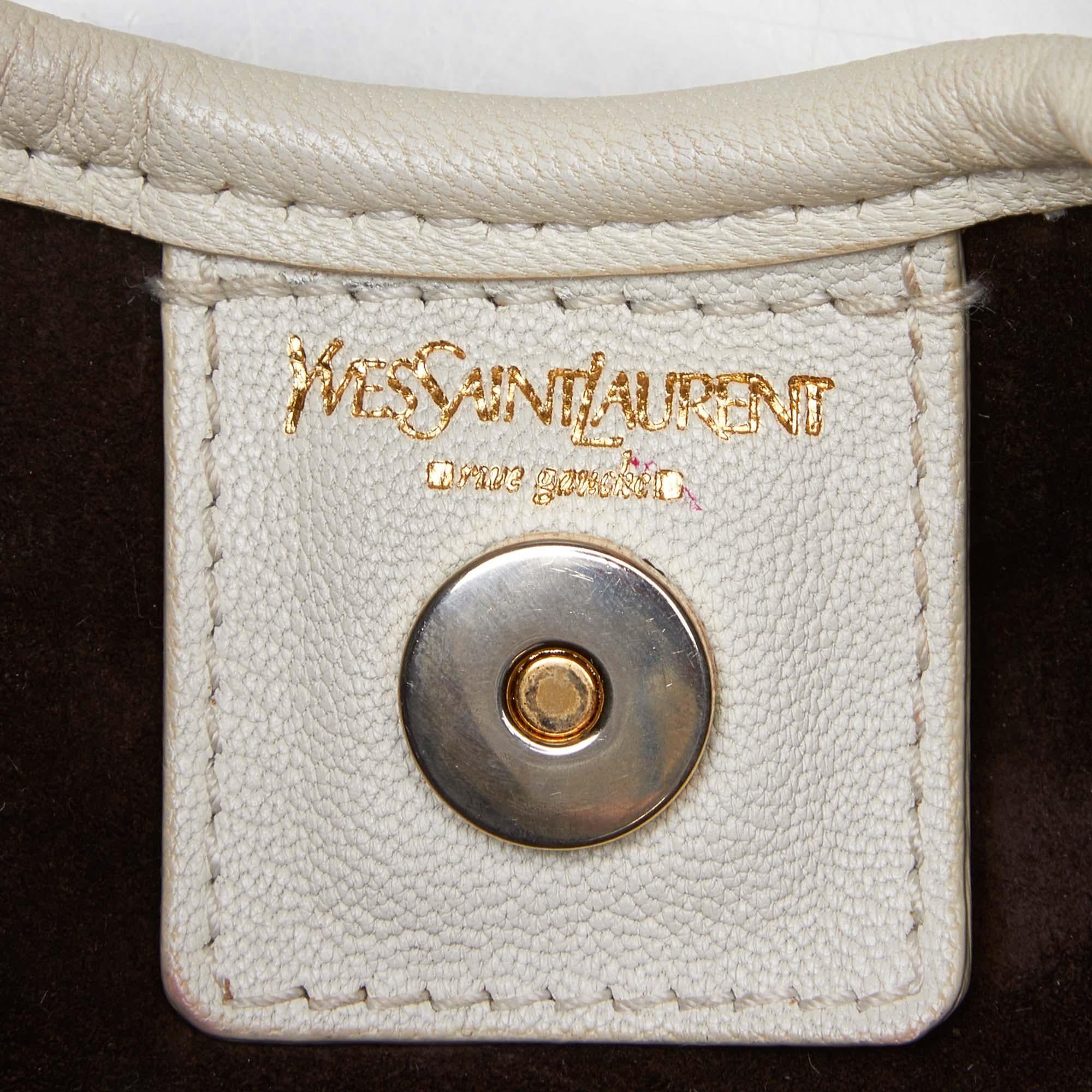 Vintage Authentic YSL White Leather Saint Tropez Shoulder Bag Italy MEDIUM  For Sale 2