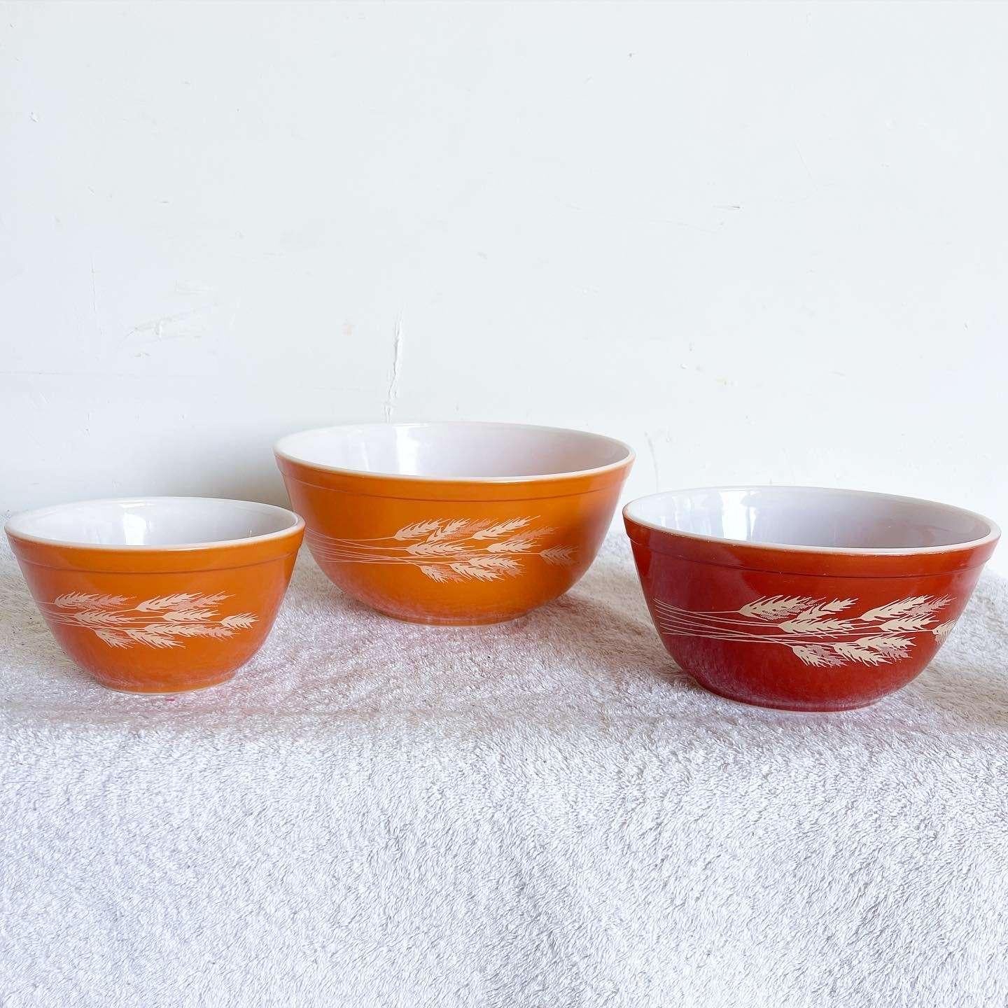 Vintage Autumn Harvest Bowls by Pyrex - Set of 3