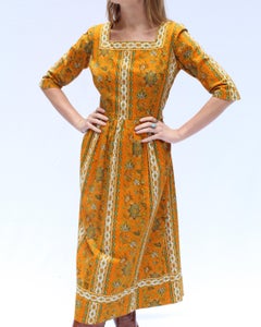 Vintage Autumnal Paisley Chintz Dress