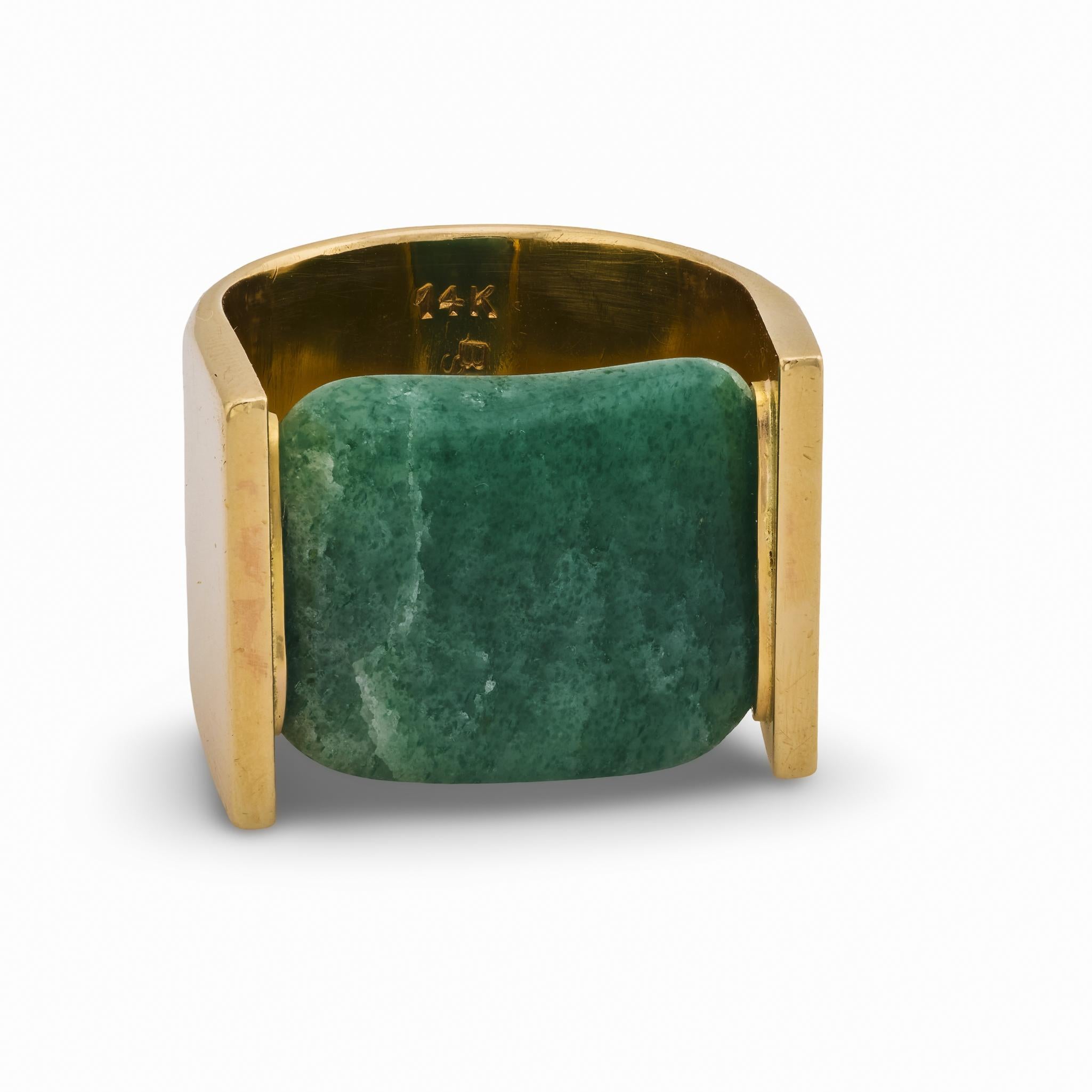 Bague de cocktail en or jaune 14k avec aventurine vintage Bon état - En vente à Beverly Hills, CA