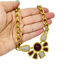 Collana vintage AVON 'Desert Sands' firmata in tonalità oro, revival egiziano