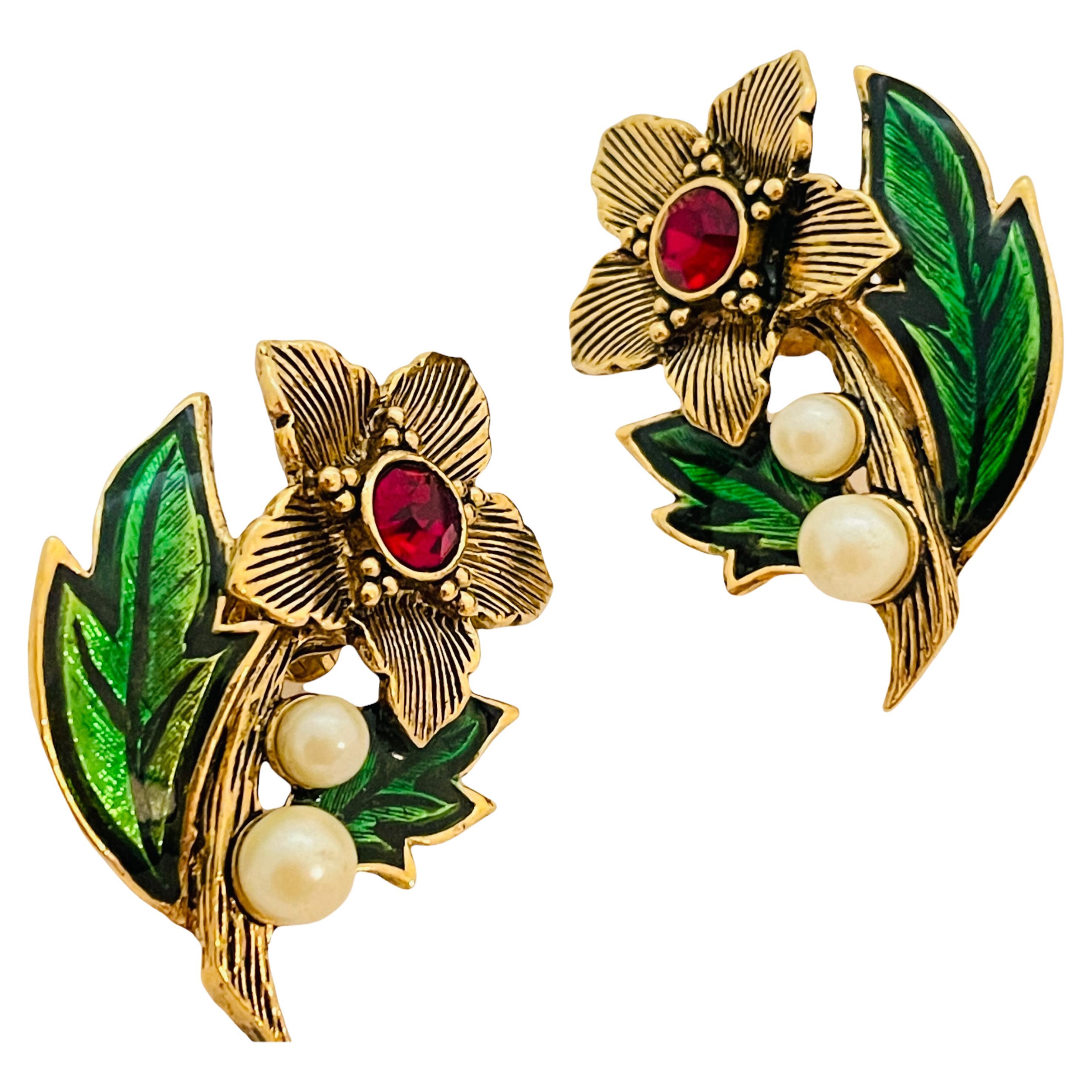 Vintage AVON gold enamel rhinestone pearl flower clip on earrings For Sale