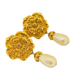 Pendientes vintage AVON de oro flor perla gota diseñador pasarela