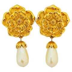 Vintage AVON gold flower pearl drop designer runway earrings