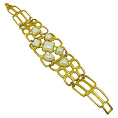 Vintage AVON firmato con perle finte tono oro, bracciale a catena massiccio e di design