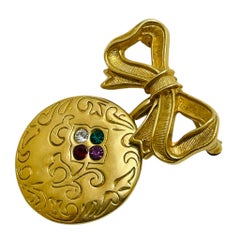 Vintage AVON signed gold tone rhinestone dangle brooch