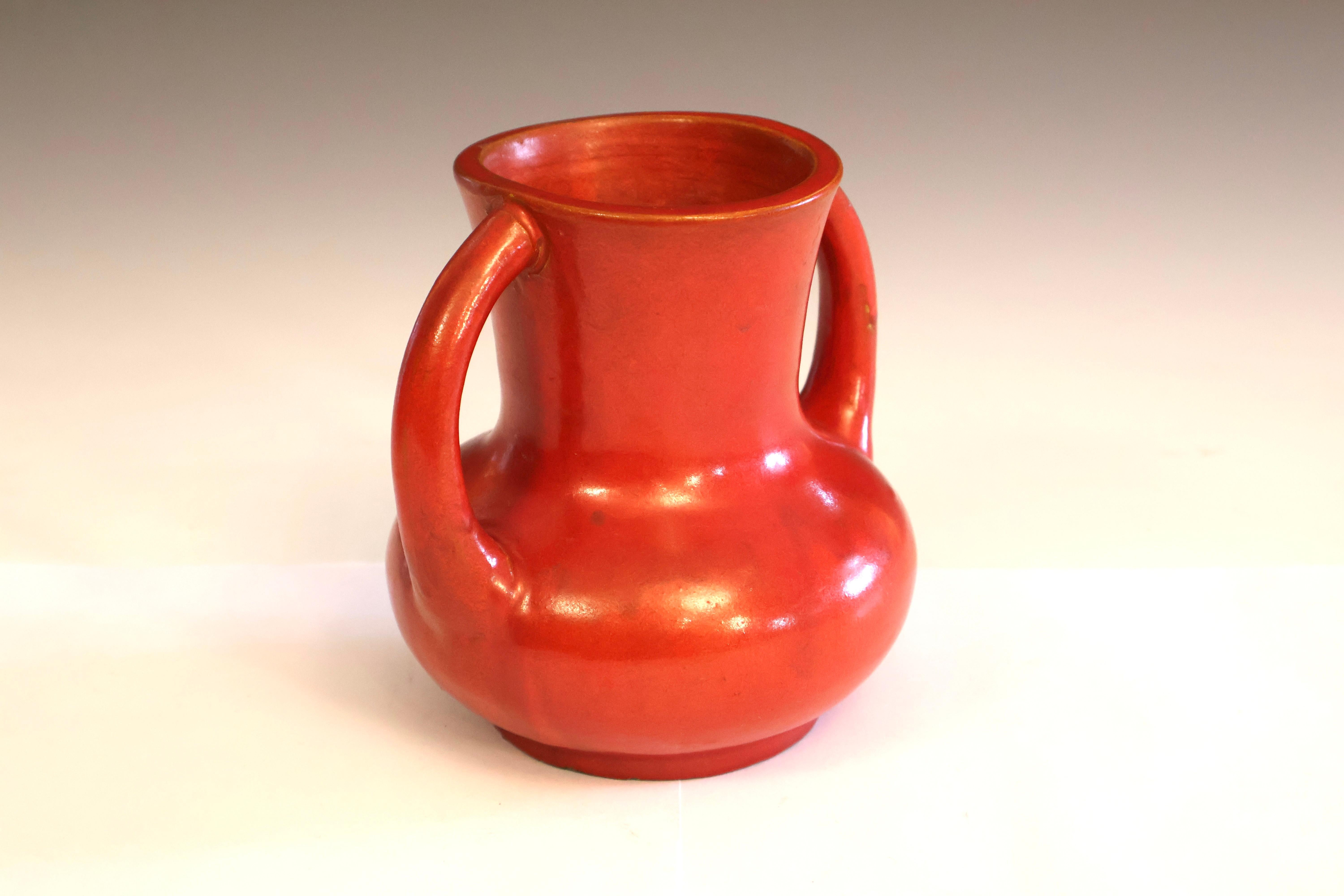 Art déco Awaji Pottery Art Déco Atomic Chrome Orange Red Vase en vente