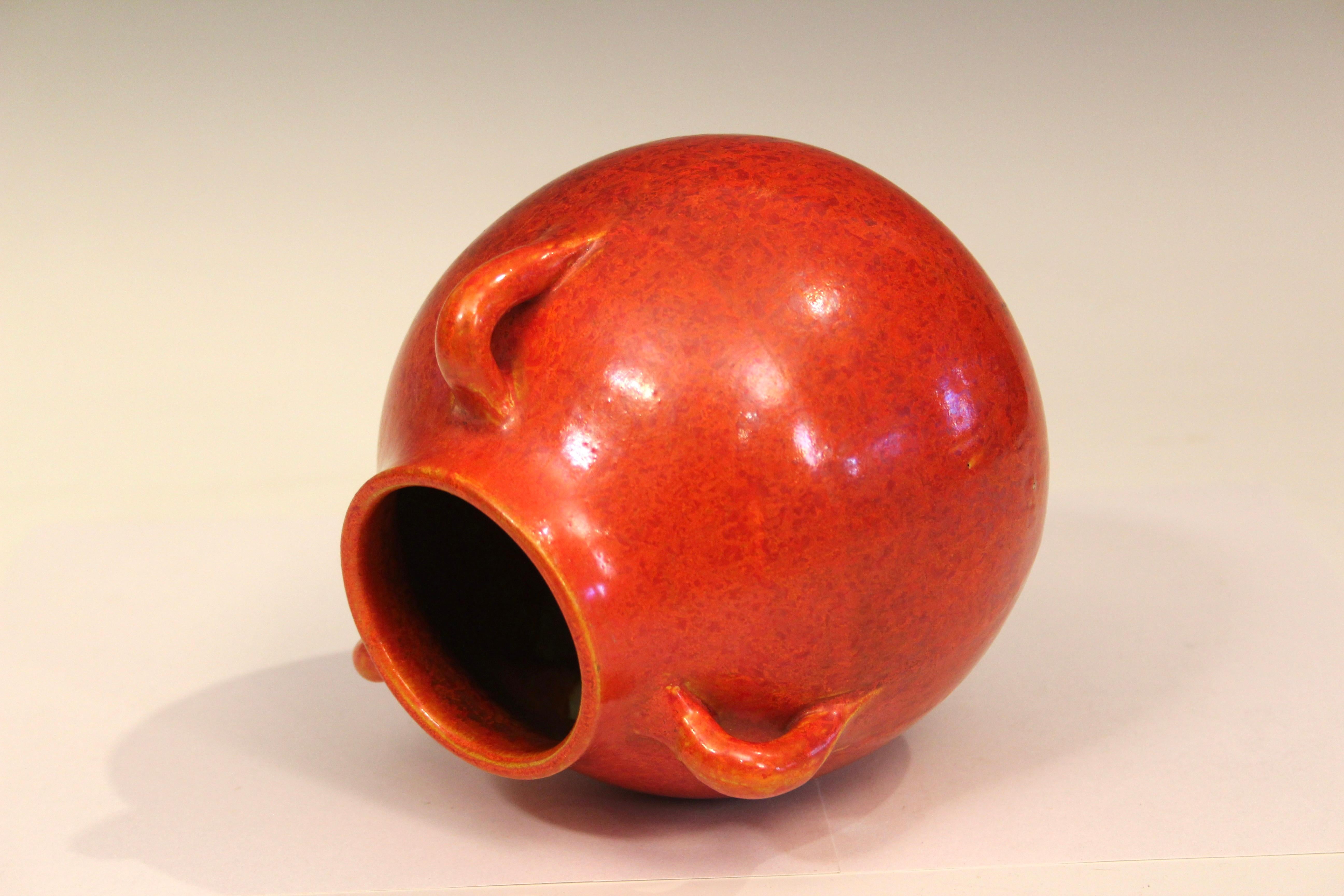 Japonais Awaji Pottery Art Déco Atomic Chrome Orange Red Vase en vente