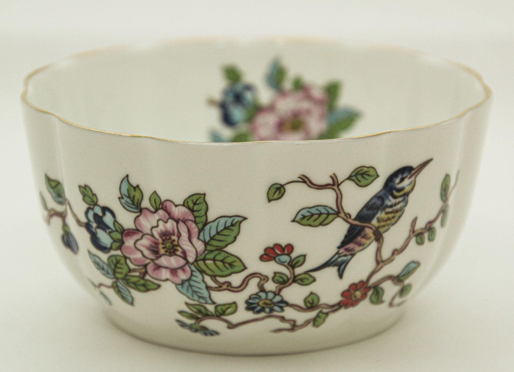 Anglais Petit bol de service vintage Aynsley Fine English Bone China en vente