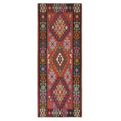 Kilim persiano vintage dell'Azerbaijan di colore rosso con motivi geometrici