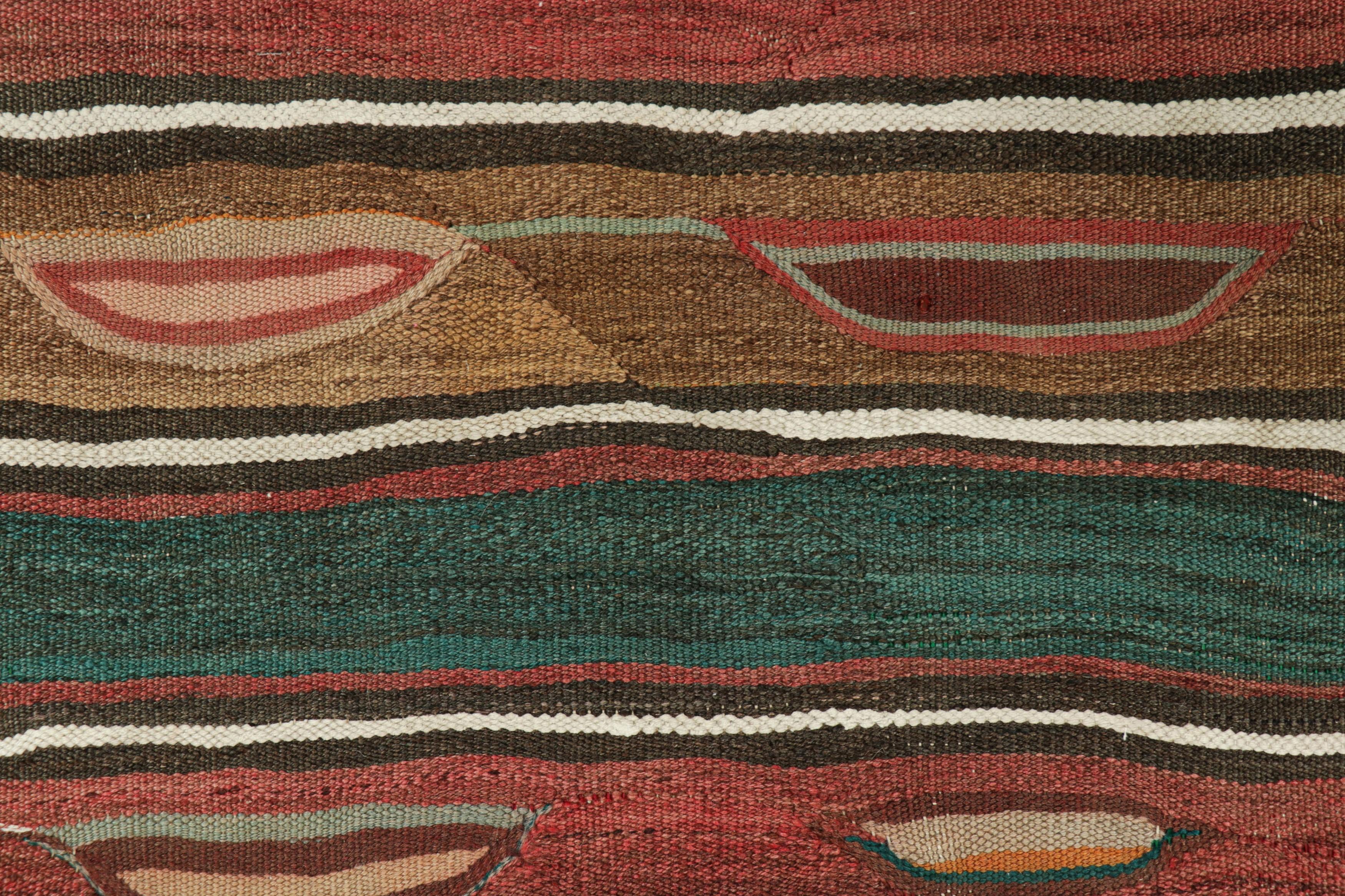 Aserbaidschanischer Vintage-Kilim, bunte Streifen und geometrische Muster - Rug & Kilim (Stammeskunst) im Angebot