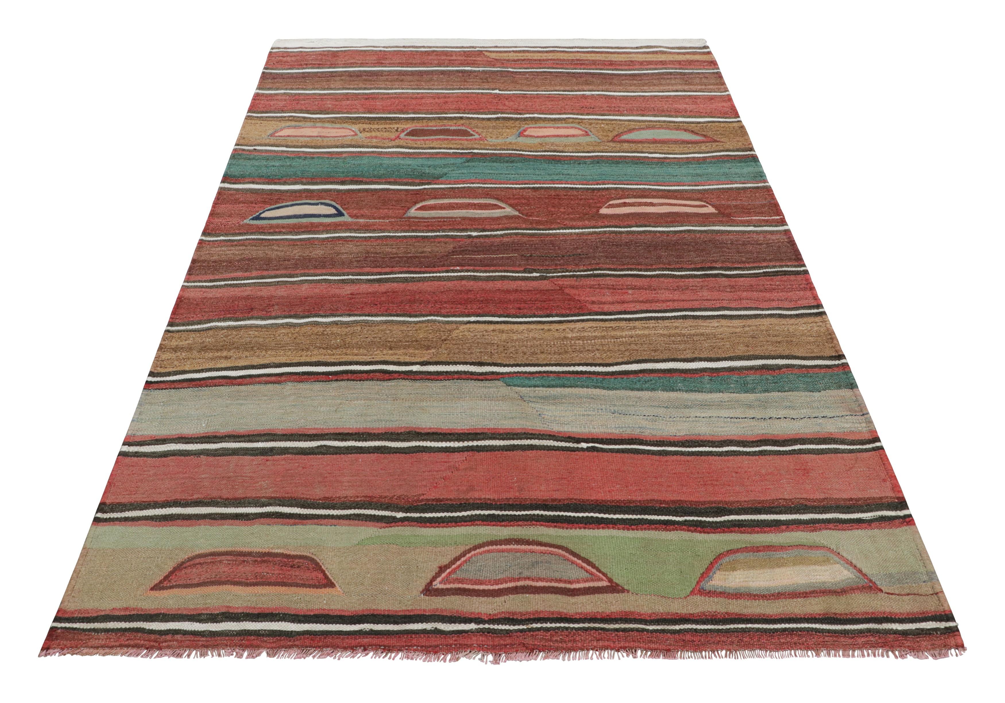 Aserbaidschanischer Vintage-Kilim, bunte Streifen und geometrische Muster - Rug & Kilim im Zustand „Gut“ im Angebot in Long Island City, NY
