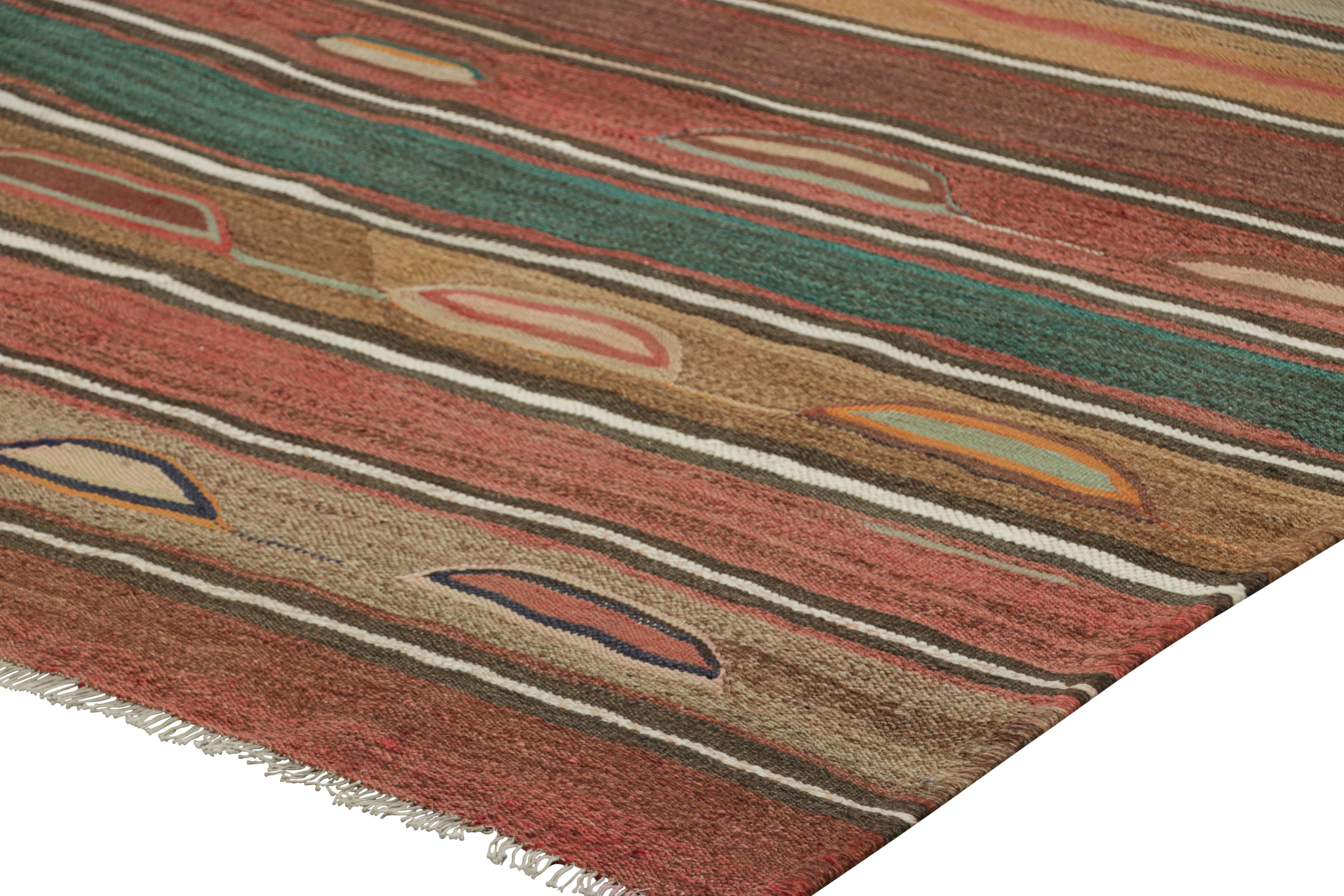 Aserbaidschanischer Vintage-Kilim, bunte Streifen und geometrische Muster - Rug & Kilim (Mitte des 20. Jahrhunderts) im Angebot