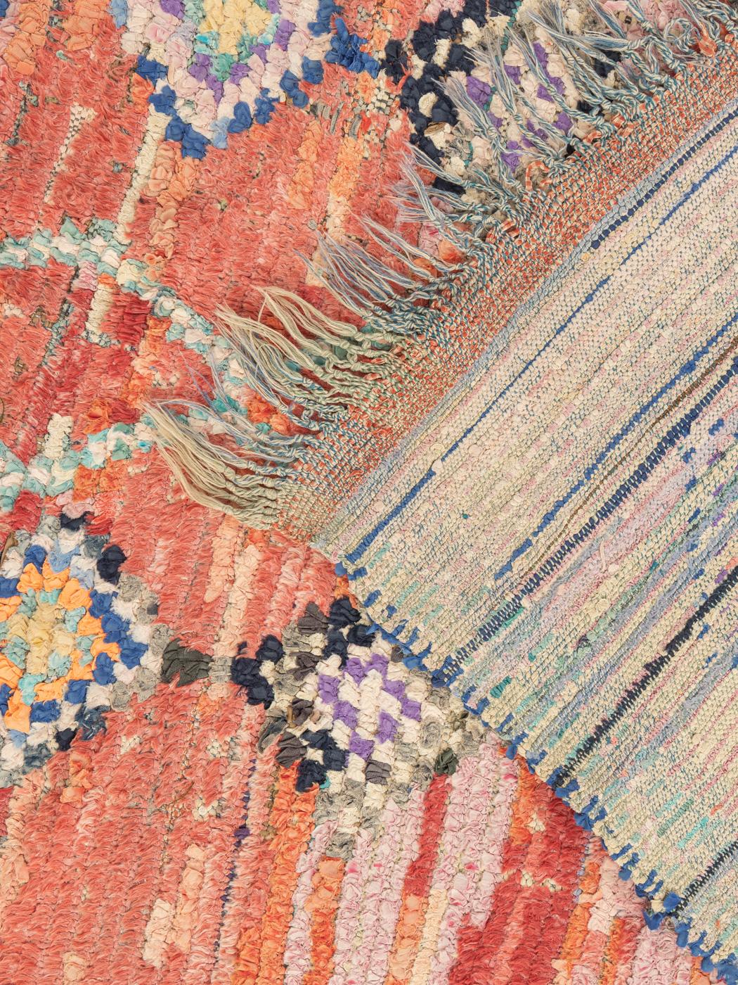 Azilal Marokkanischer Berberteppich HightAtlas Mountains apricot-roseblauer Läufer (Wolle) im Angebot