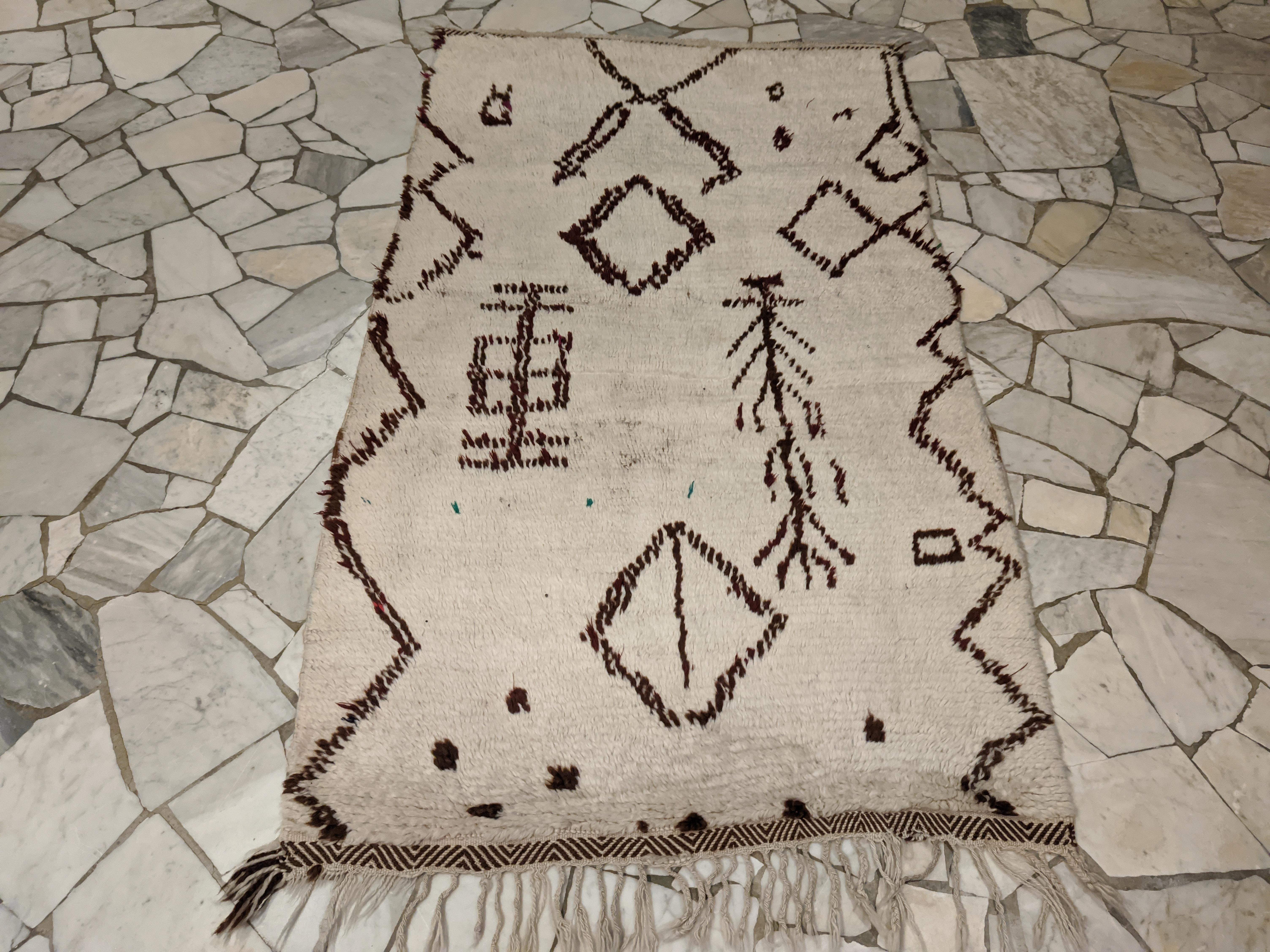 Tribal Vintage Azilal Moroccan Berber Rug