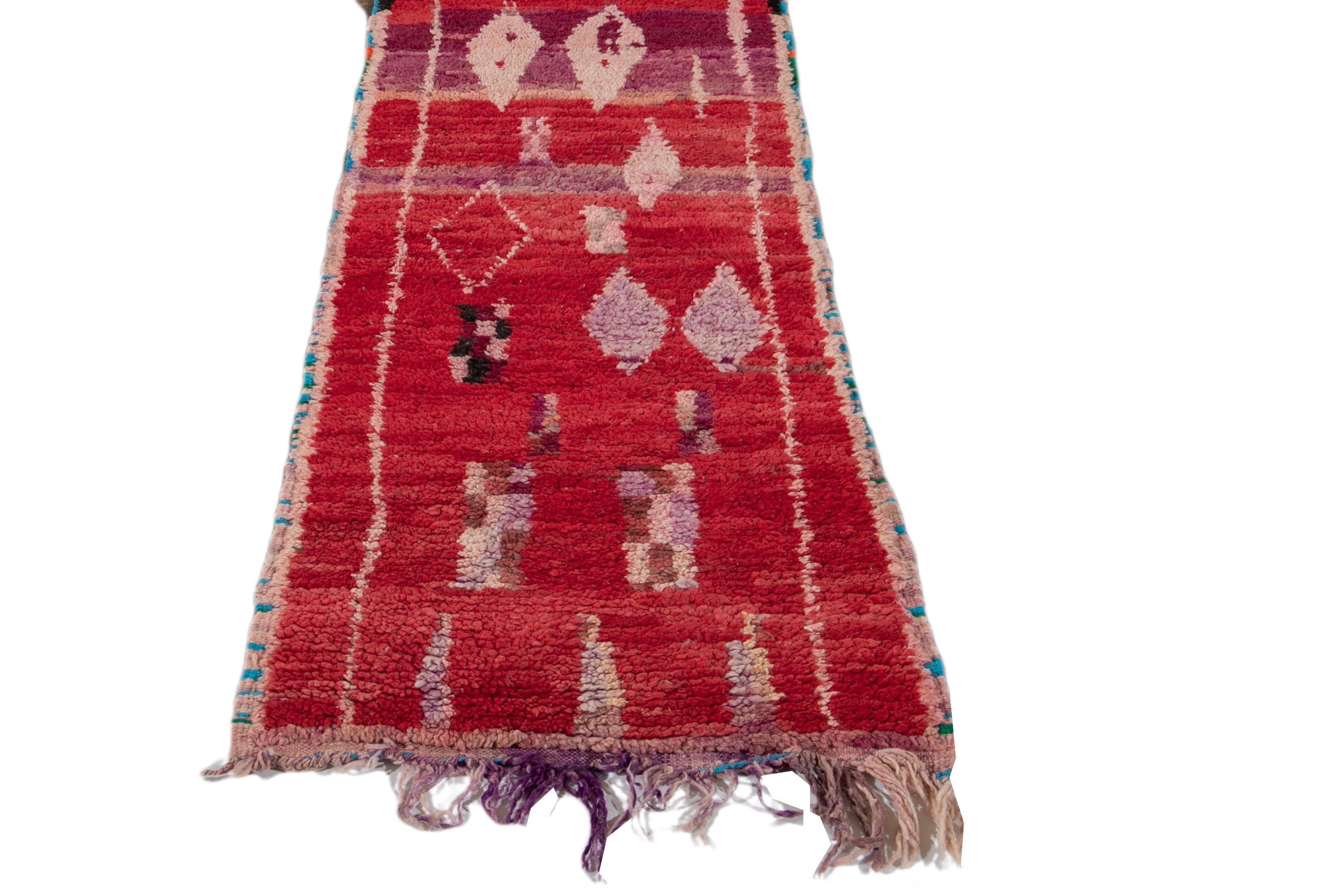 Vintage Azilal Moroccan Handmade Wool Runner In Excellent Condition In Norwalk, CT