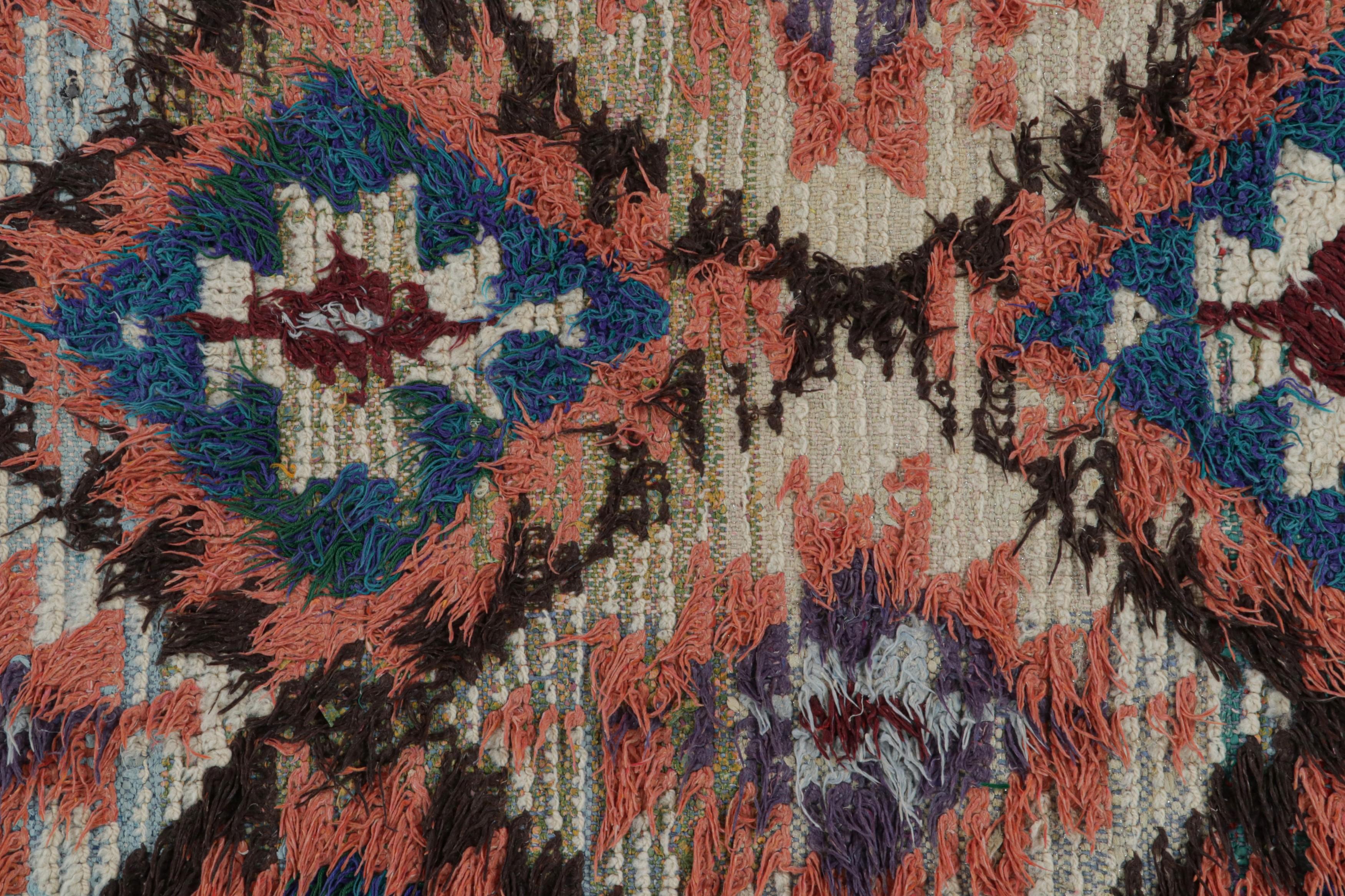 Vintage Azilal Marokkanischer Läufer, mit Diamant-Medaillons von Rug & Kilim (Wolle) im Angebot