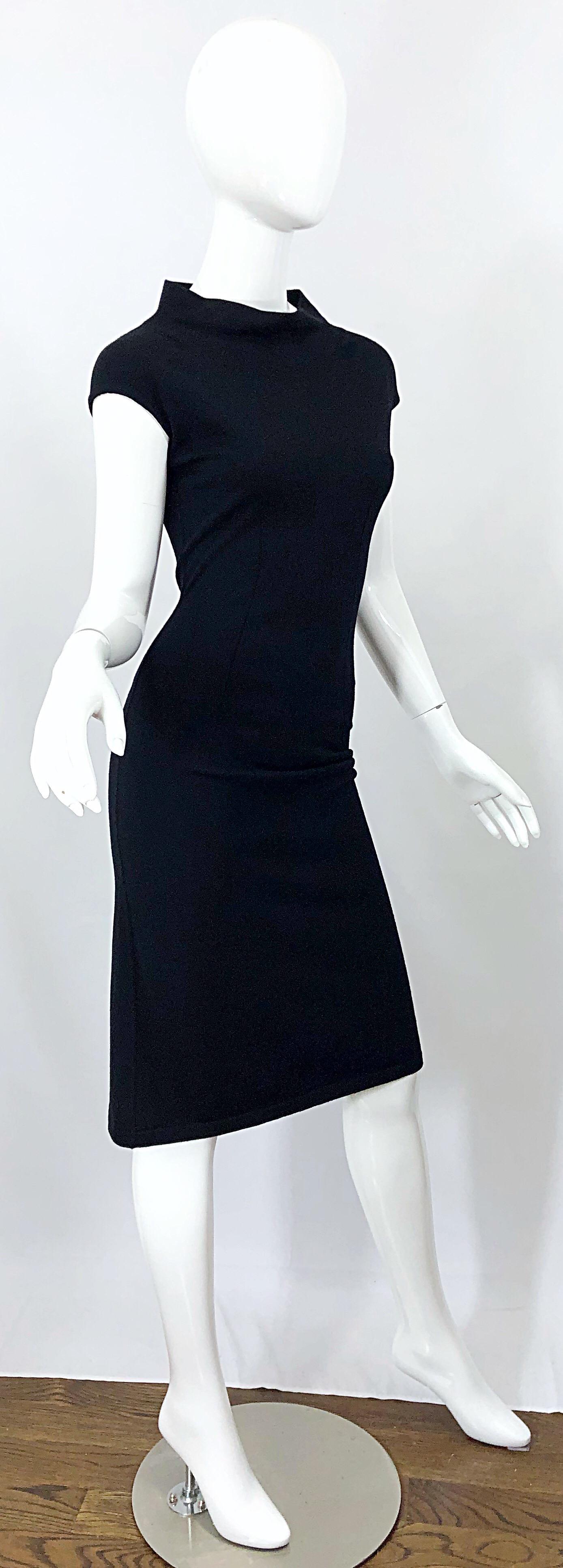 Women's Vintage Azzedine Alaia 1980s Black Lightweight Wool Cap Sleeve Bodycon 80s Dress