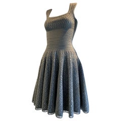 Vintage Azzedine Alaia Dove Grey Signature Elastic Open-Strick-Tageskleid
