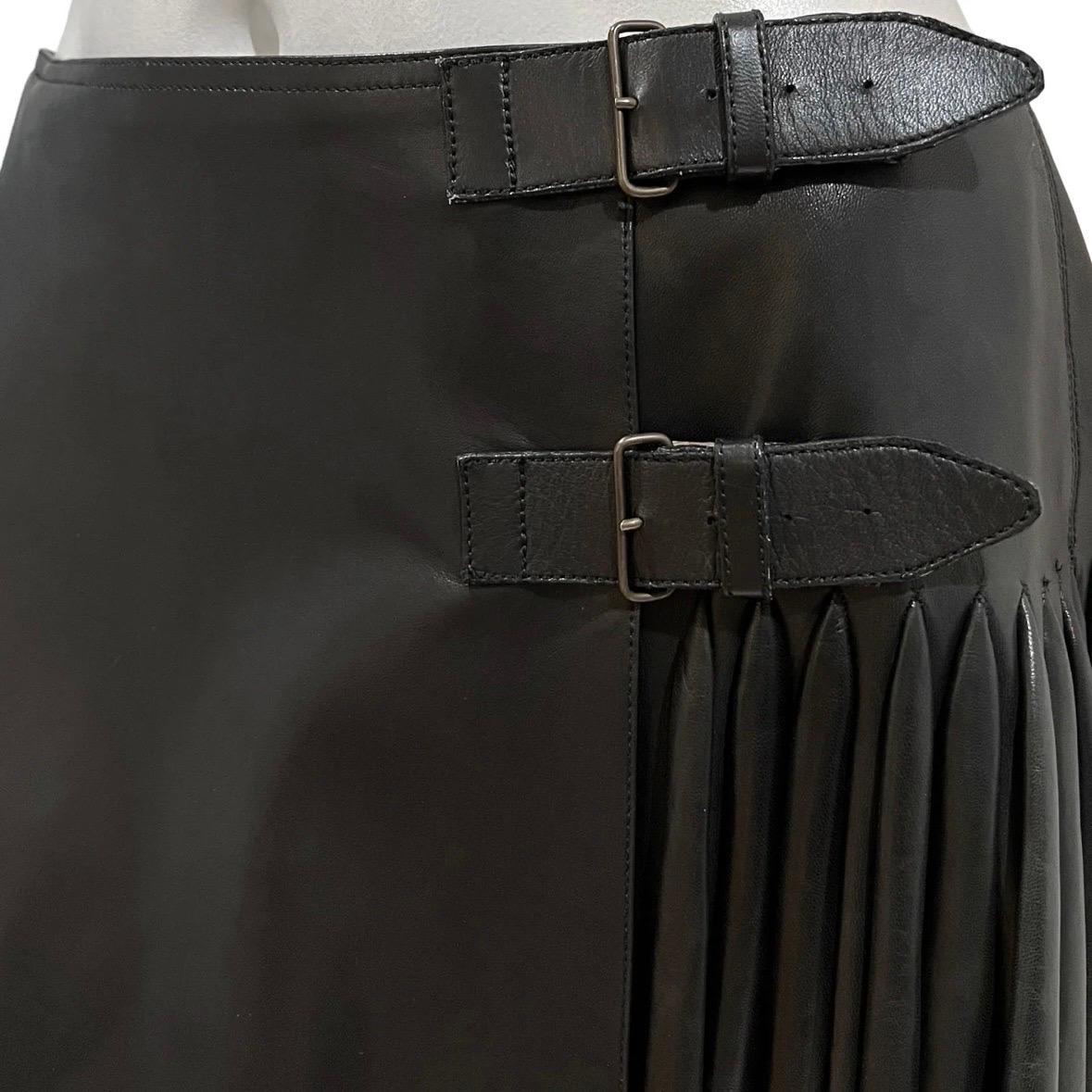 Vintage Azzedine Alaïa Pleated Mini Skirt In Excellent Condition In Los Angeles, CA