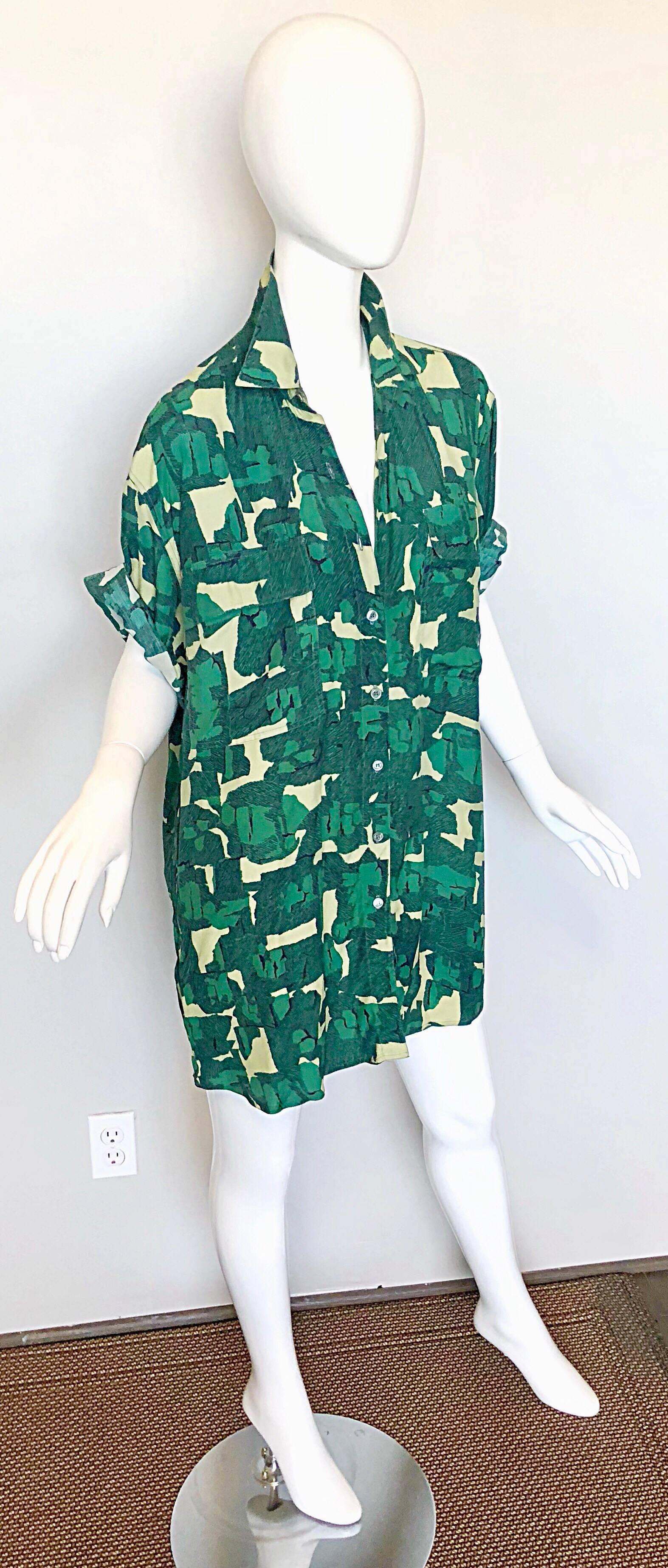 Vintage Azzedine Alaia Rare Camouflage Green Oversized Slouchy 80s Shirt Dress In Excellent Condition In San Diego, CA