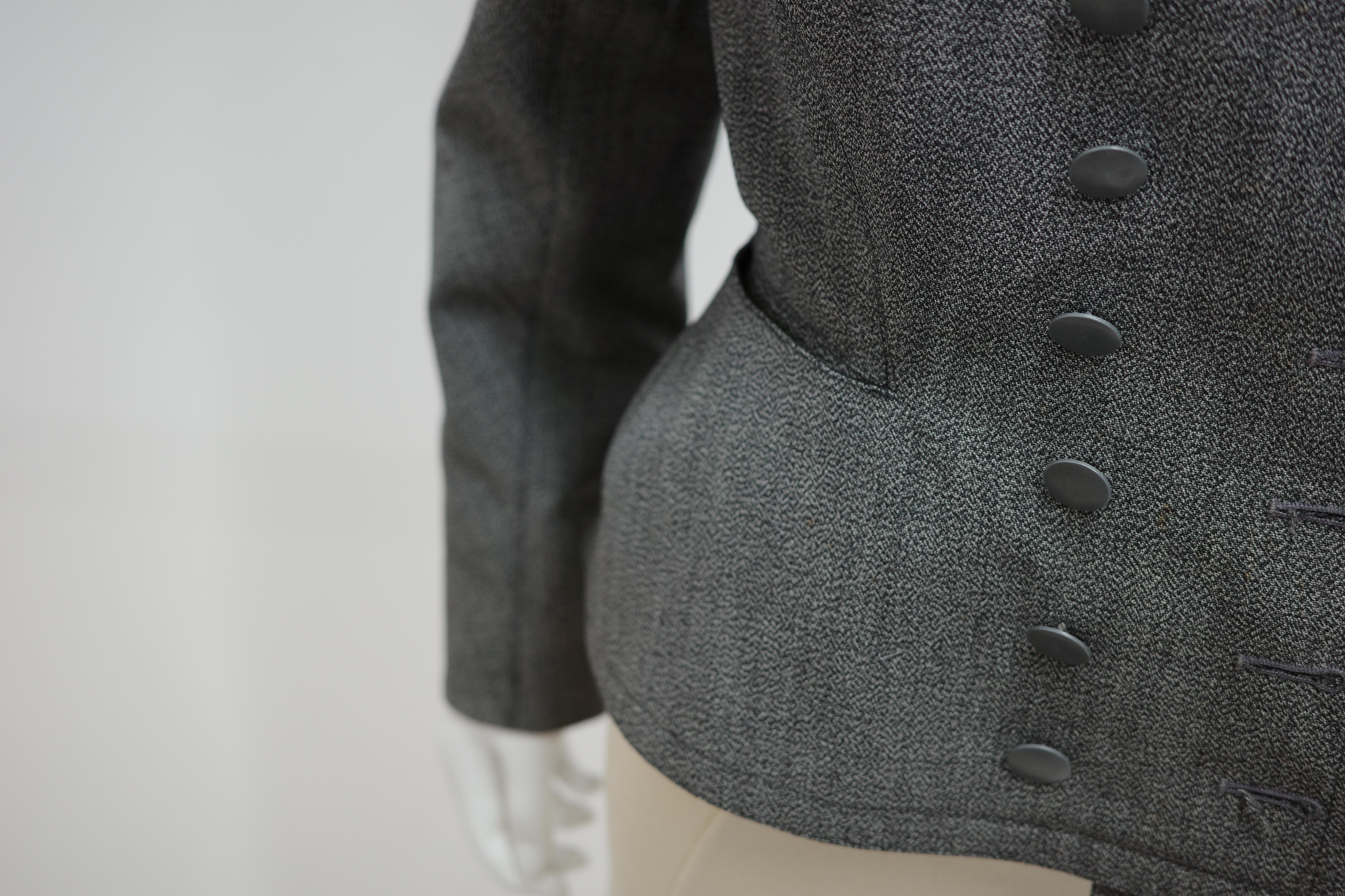Vintage Azzedine Alaia Tailoring Fitted Jacket en vente 5