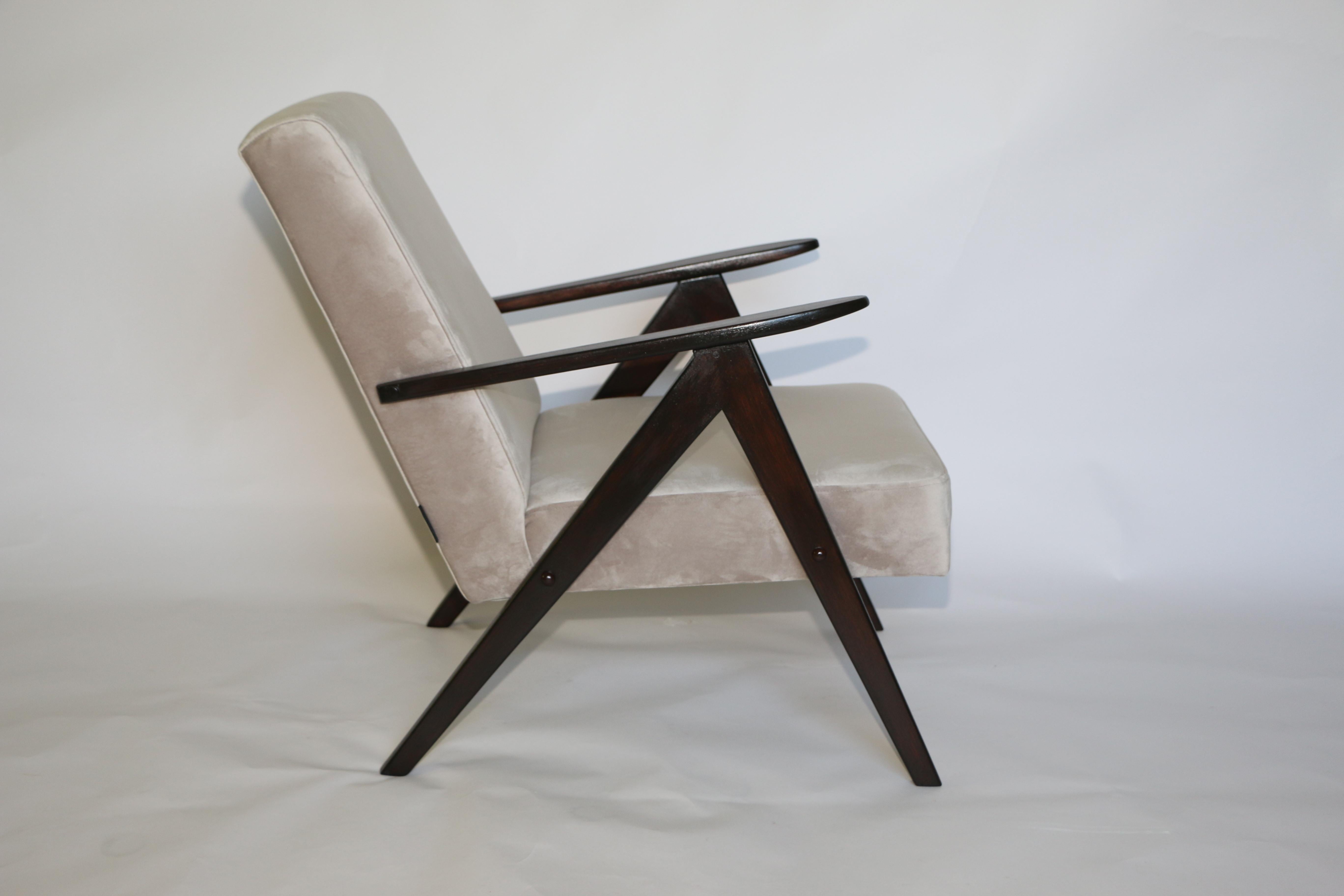 Polish Vintage B-310 Var Armchair in Beige Velvet from 1970s For Sale