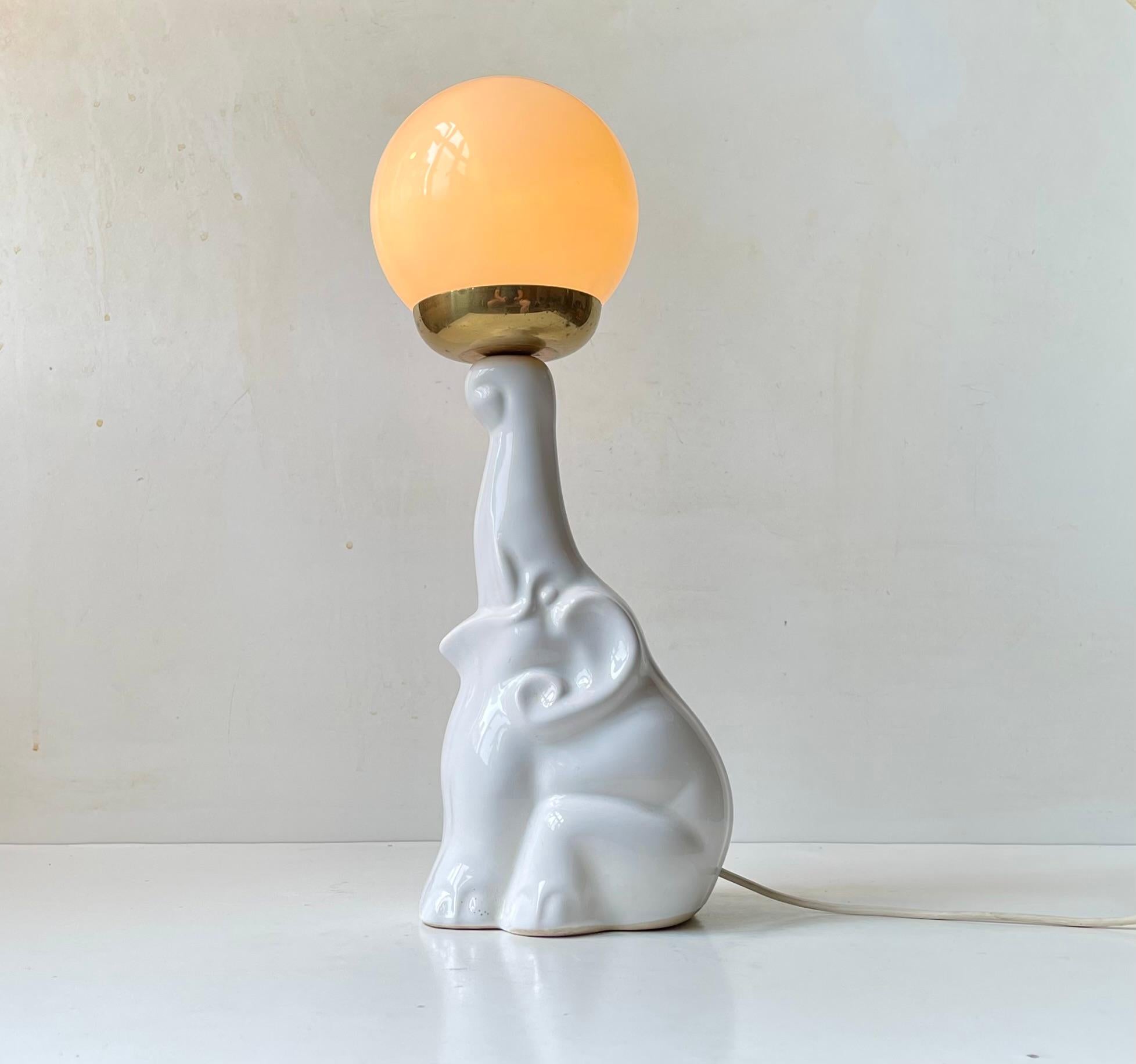Vintage Baby Elephant Table Lamp in White Porcelain, 1970s 2