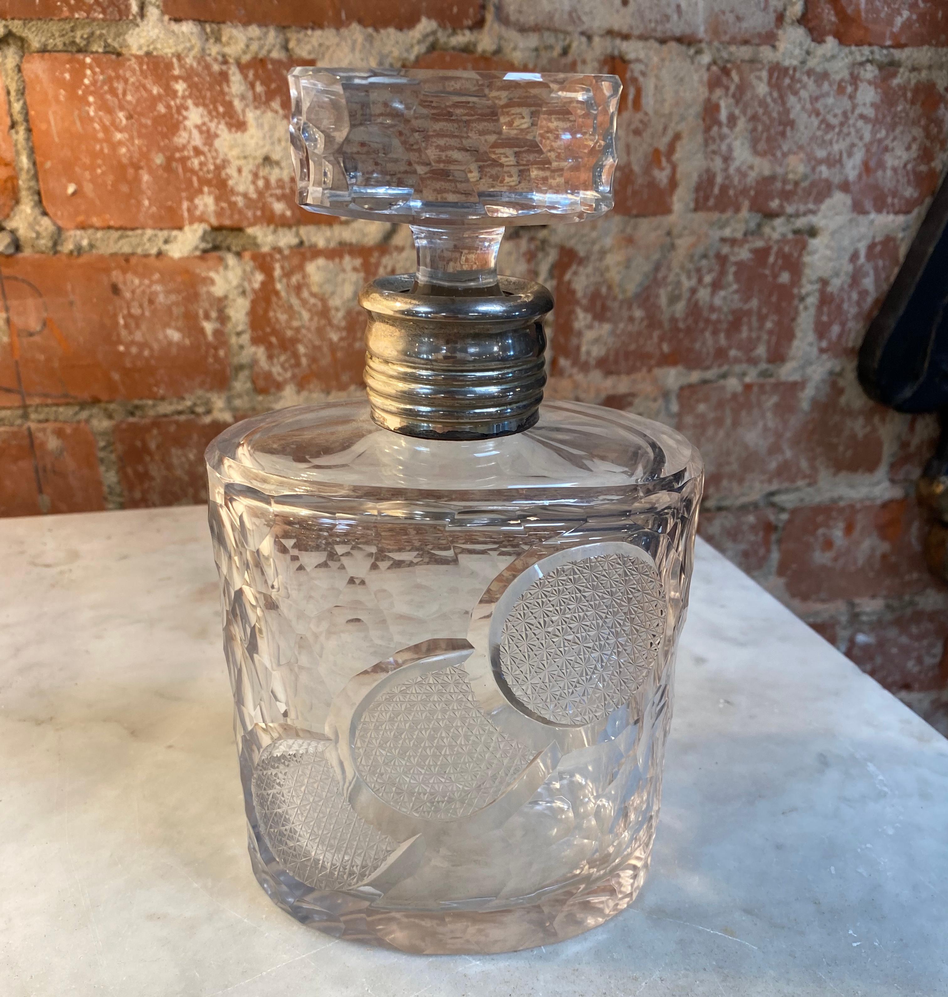 Botella vintage de Baccarat y plata años 40.
