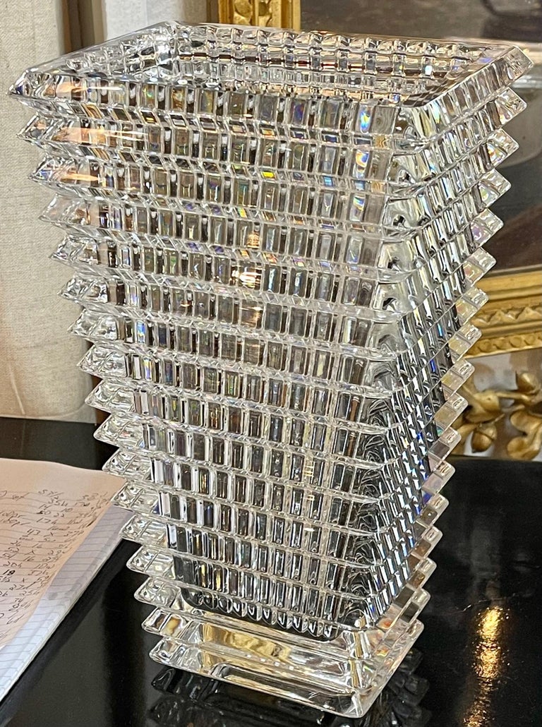 Vintage Baccarat Crystal Vase For Sale at 1stDibs