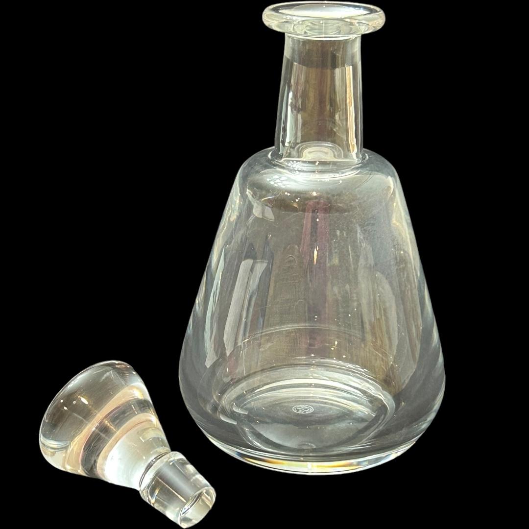 Vintage Baccarat France “Perfection” Crystal Classic Liquor Decanter In Good Condition For Sale In Naples, FL