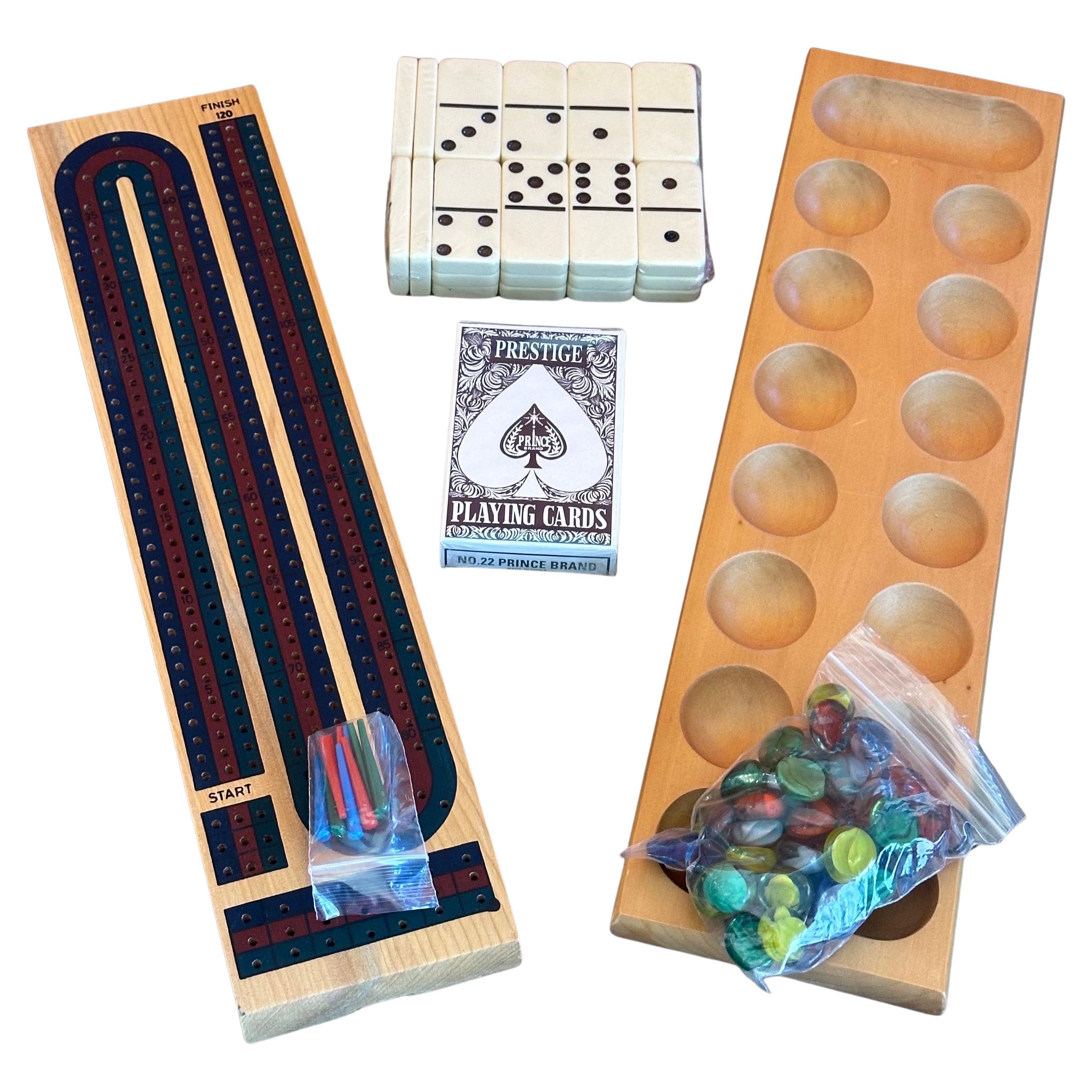 Vintage Backgammon Bakelite Game Set with Dominoes, Cribbage - New Old Stock In Excellent Condition For Sale In San Diego, CA