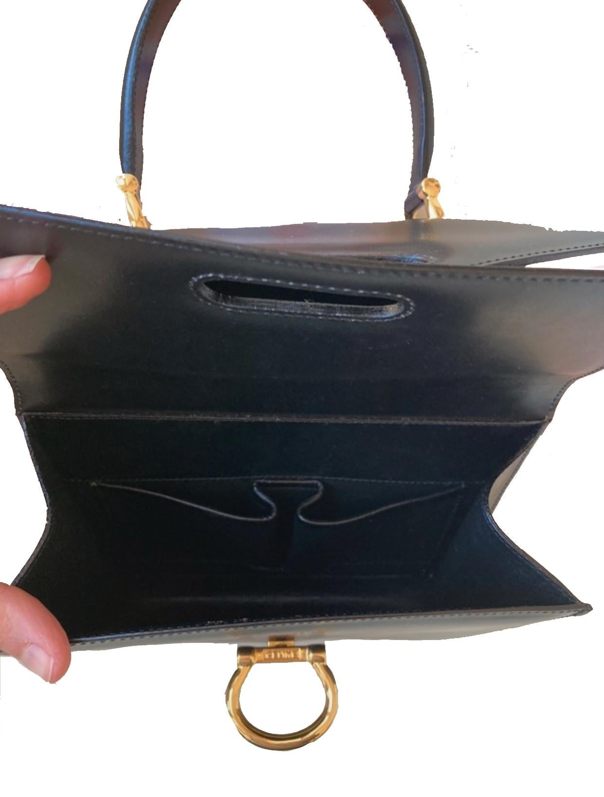 Women's Vintage bag Celine Black Leather and gold tone Circa 1990 For Sale