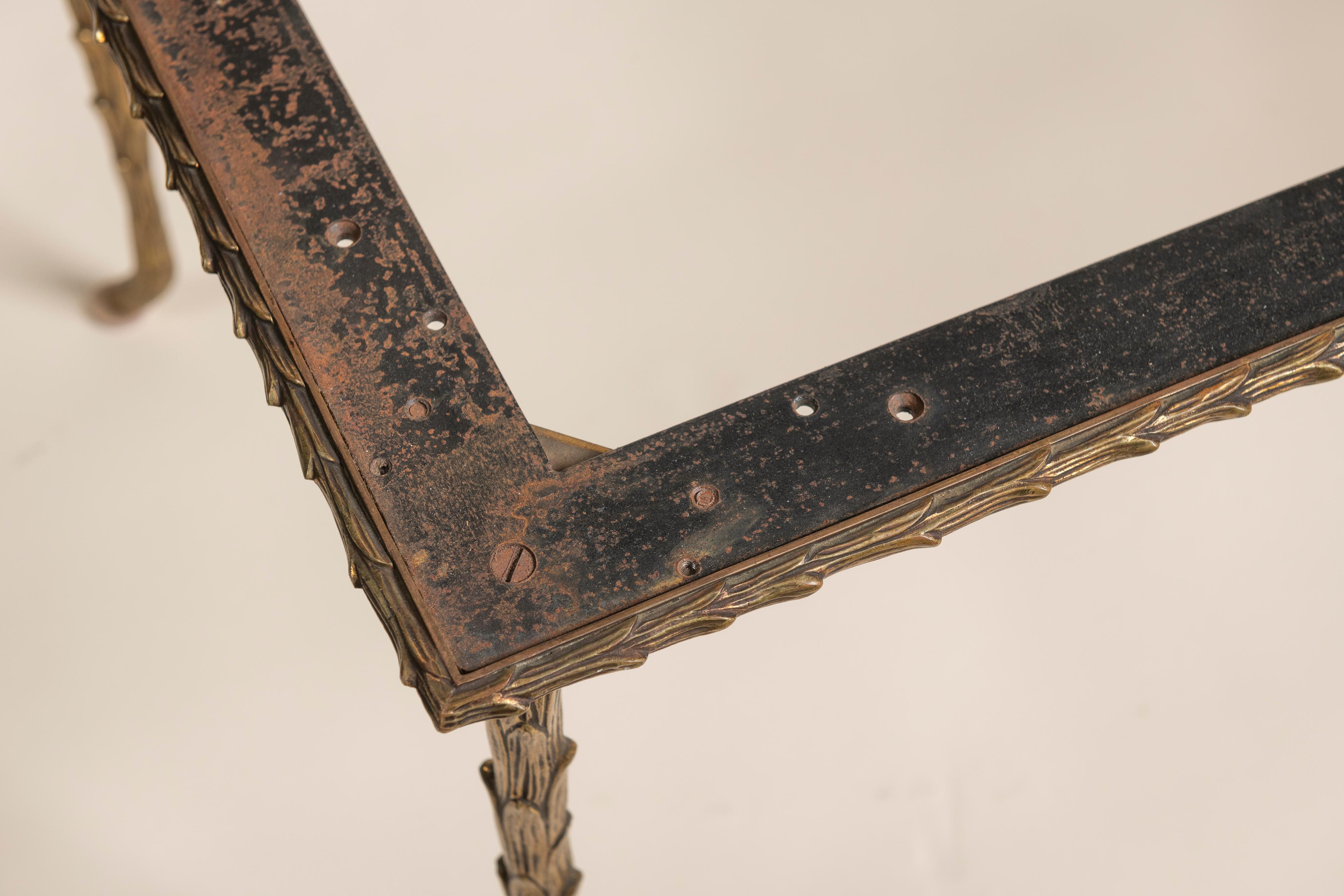 Bronze Base de table basse vintage Bagues en bronze, France, 1940 en vente