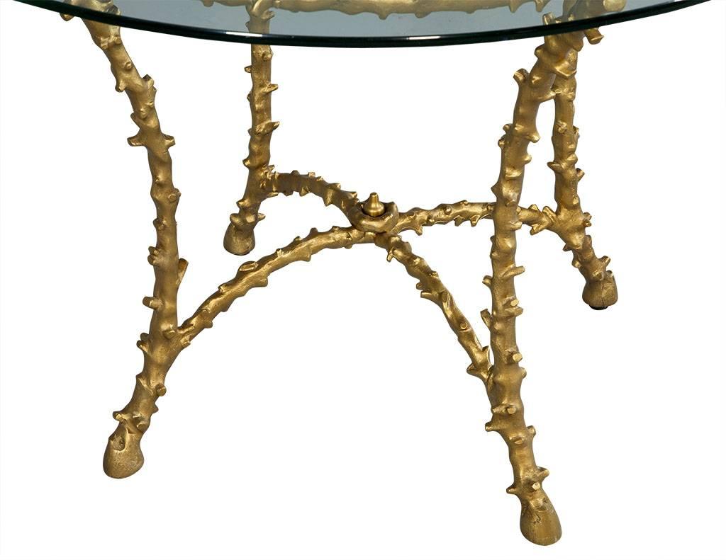 Vintage Bagues Faux Bamboo French Gilt Round Brass Table In Good Condition In North York, ON