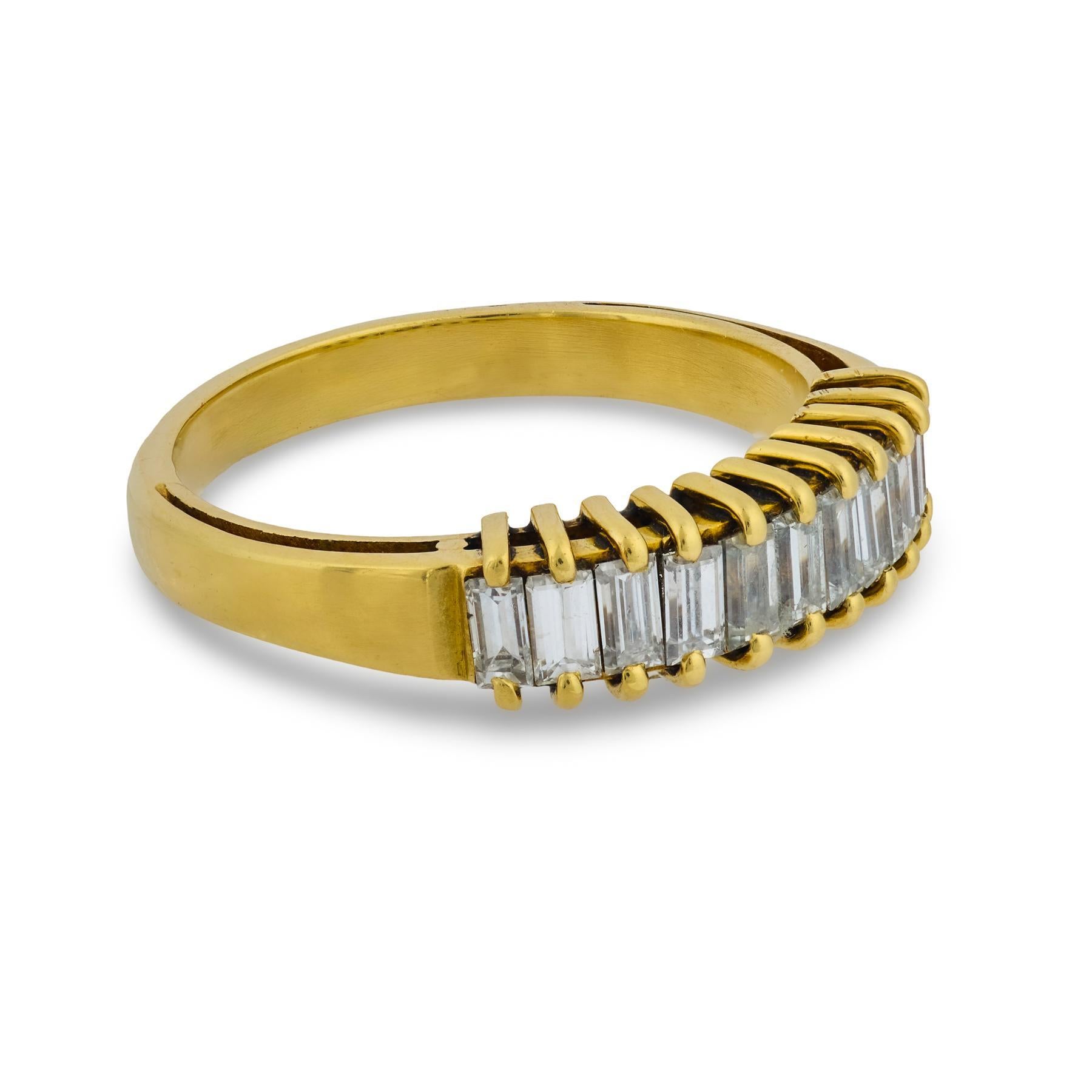Vintage Baguetteschliff Diamant 18k Gelbgold Band Damen im Angebot