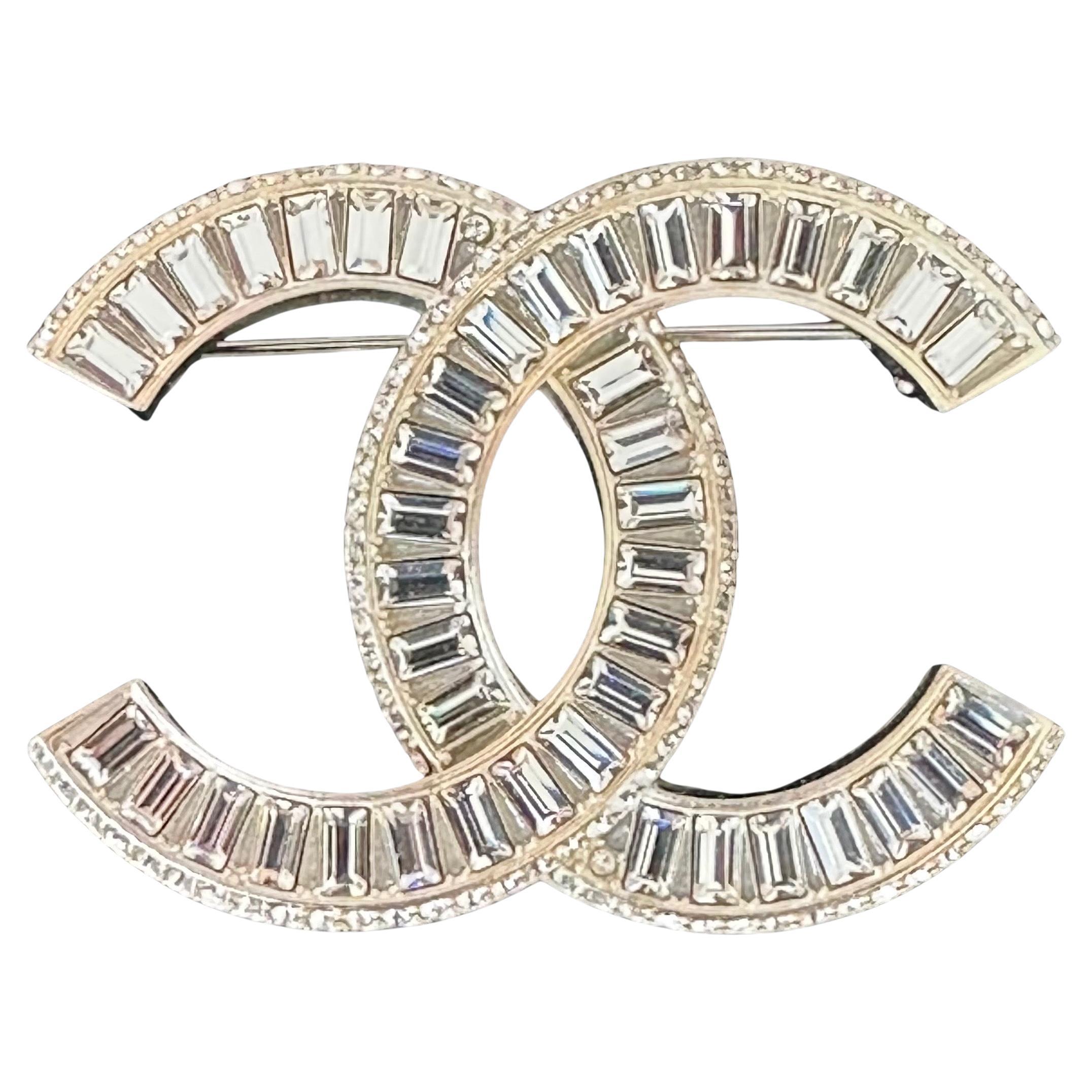 Vintage Baguette "Logo CC" Brooch by Chanel
