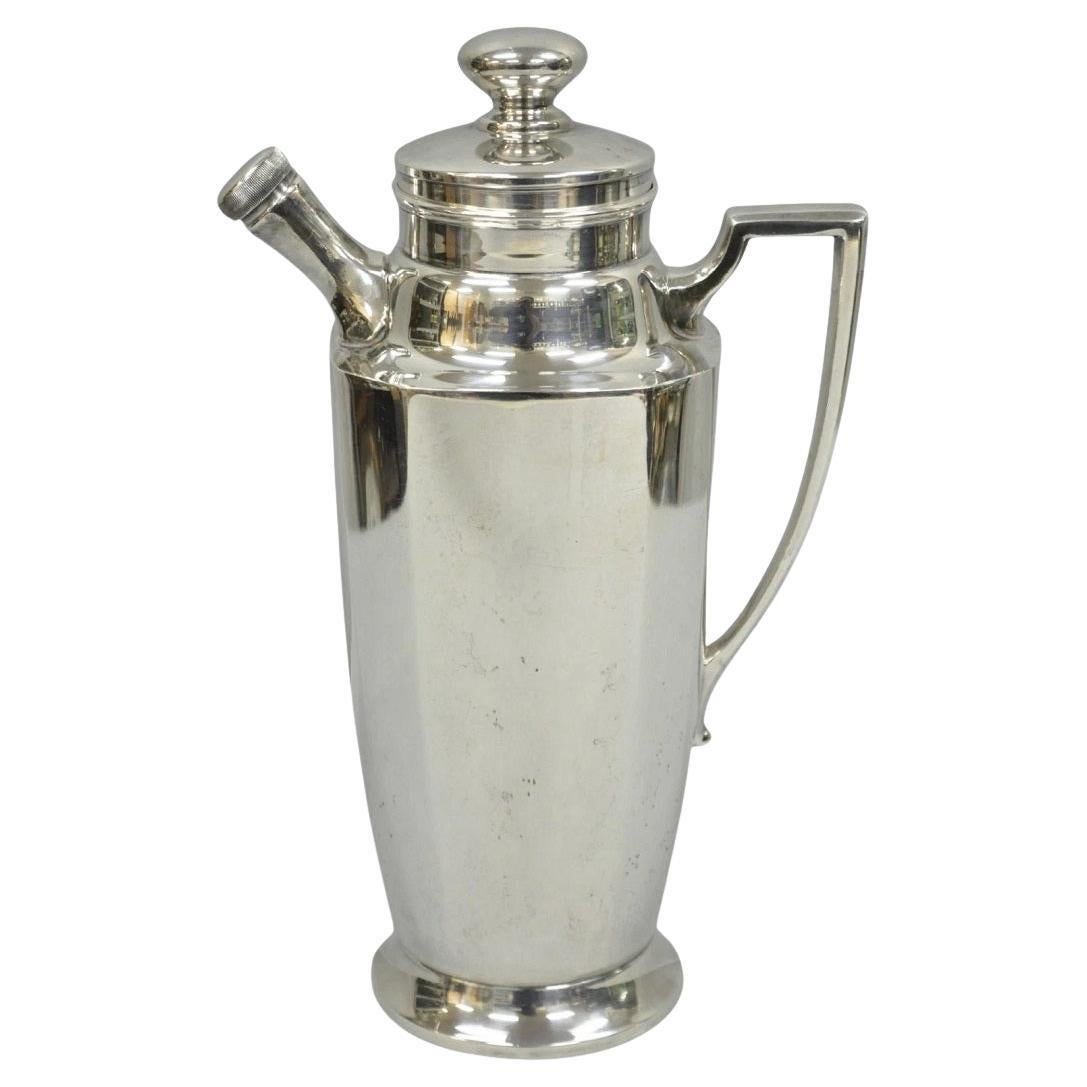 Vintage Bailey Banks & Biddle Art Deco Silver Plated Martini Cocktail Shaker For Sale