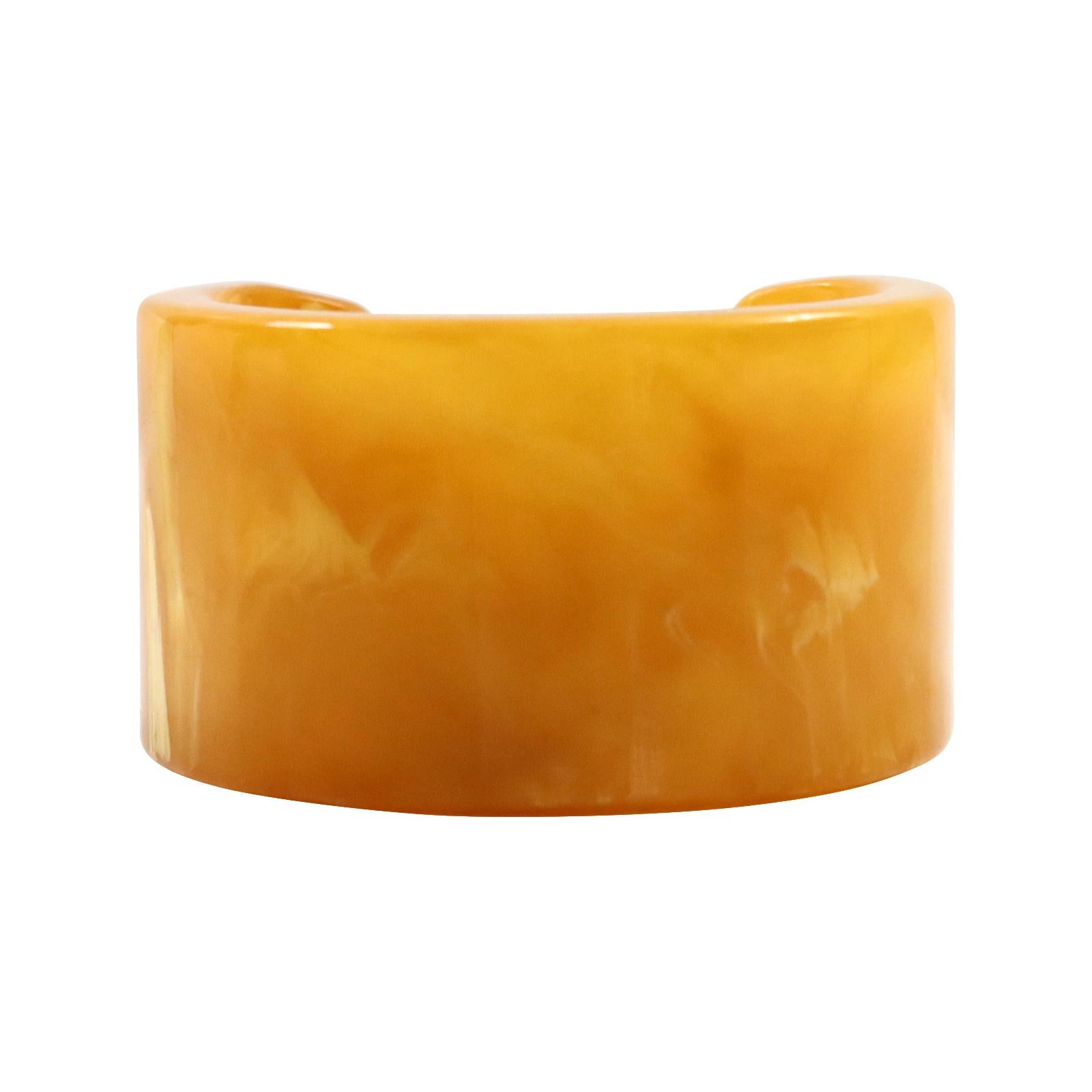 Vintage Bakelite Camel Marbleized Cuff Circa 1940s.  This is so stunning.  Fits on the smaller to medium size.  The camel color has various lighter marbleized shades running through it.  This is in perfect condition and smooth all the way around. 