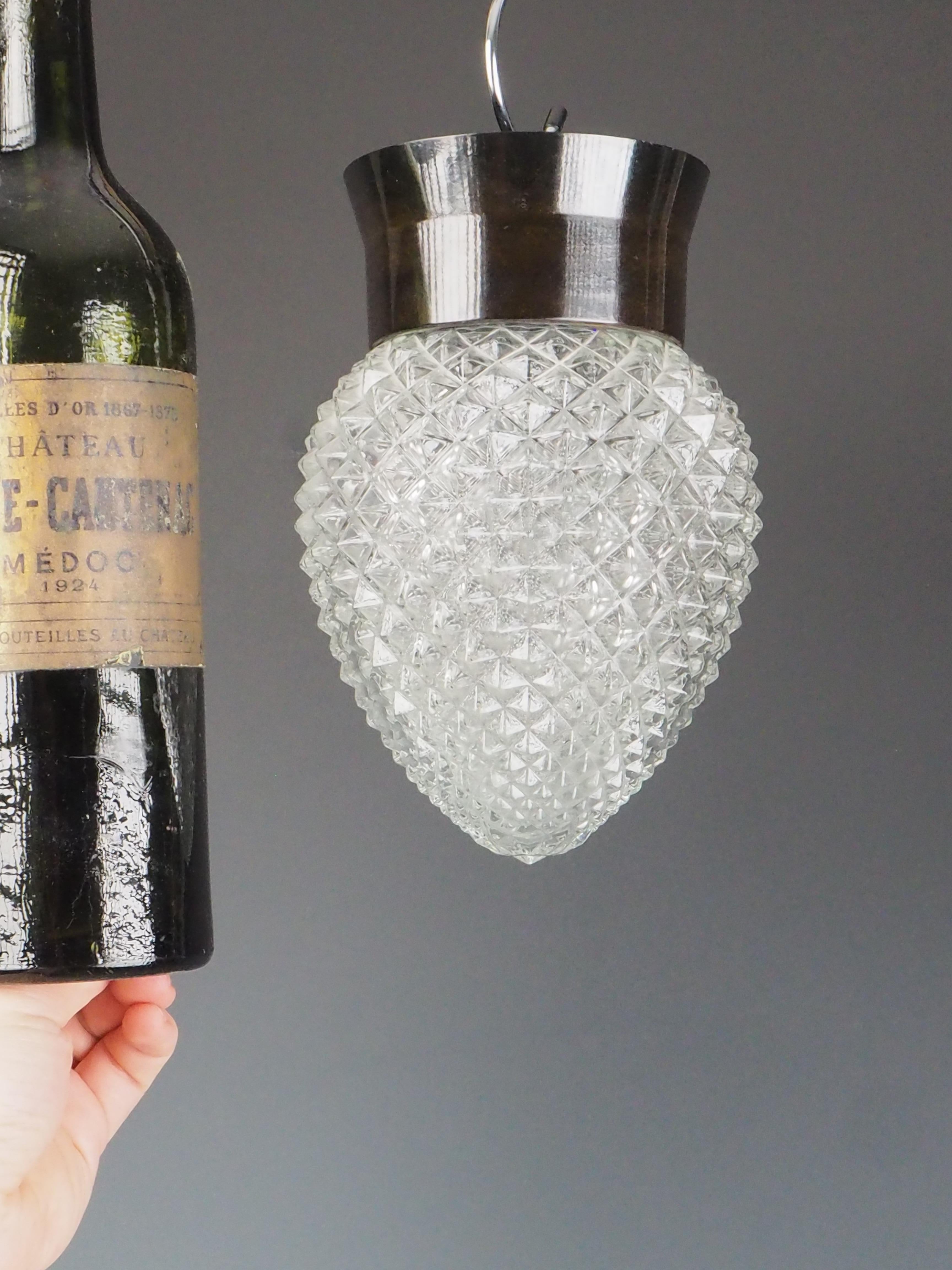 Lámpara de techo vintage de baquelita con piña de cristal - Retro Flush Mount Pendant Fixtu siglo XX en venta