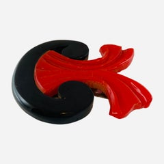 Broche fantaisie vintage en bakélite