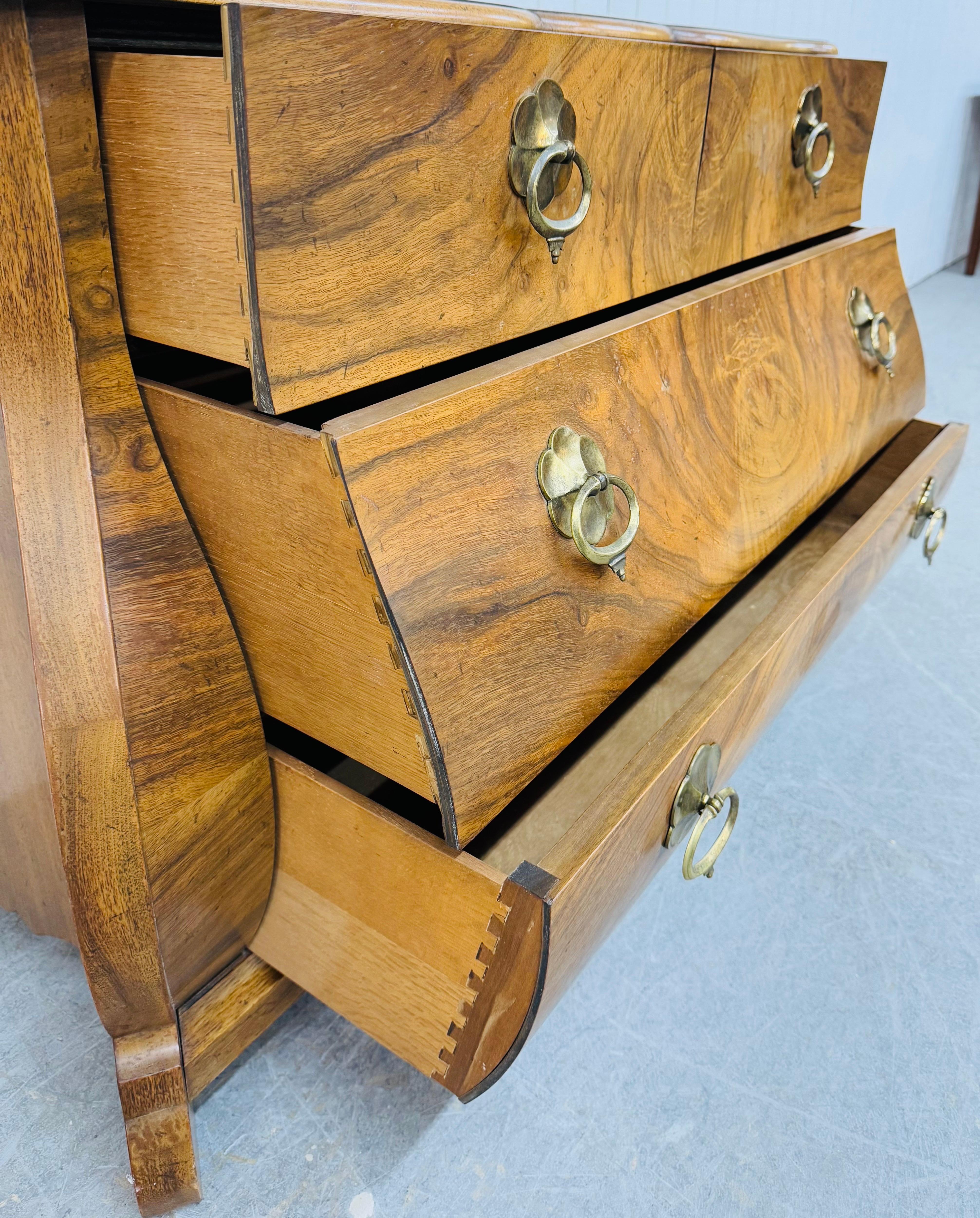 Ottone Commode Bombay in Wood Wood, vintage, di Baker in vendita
