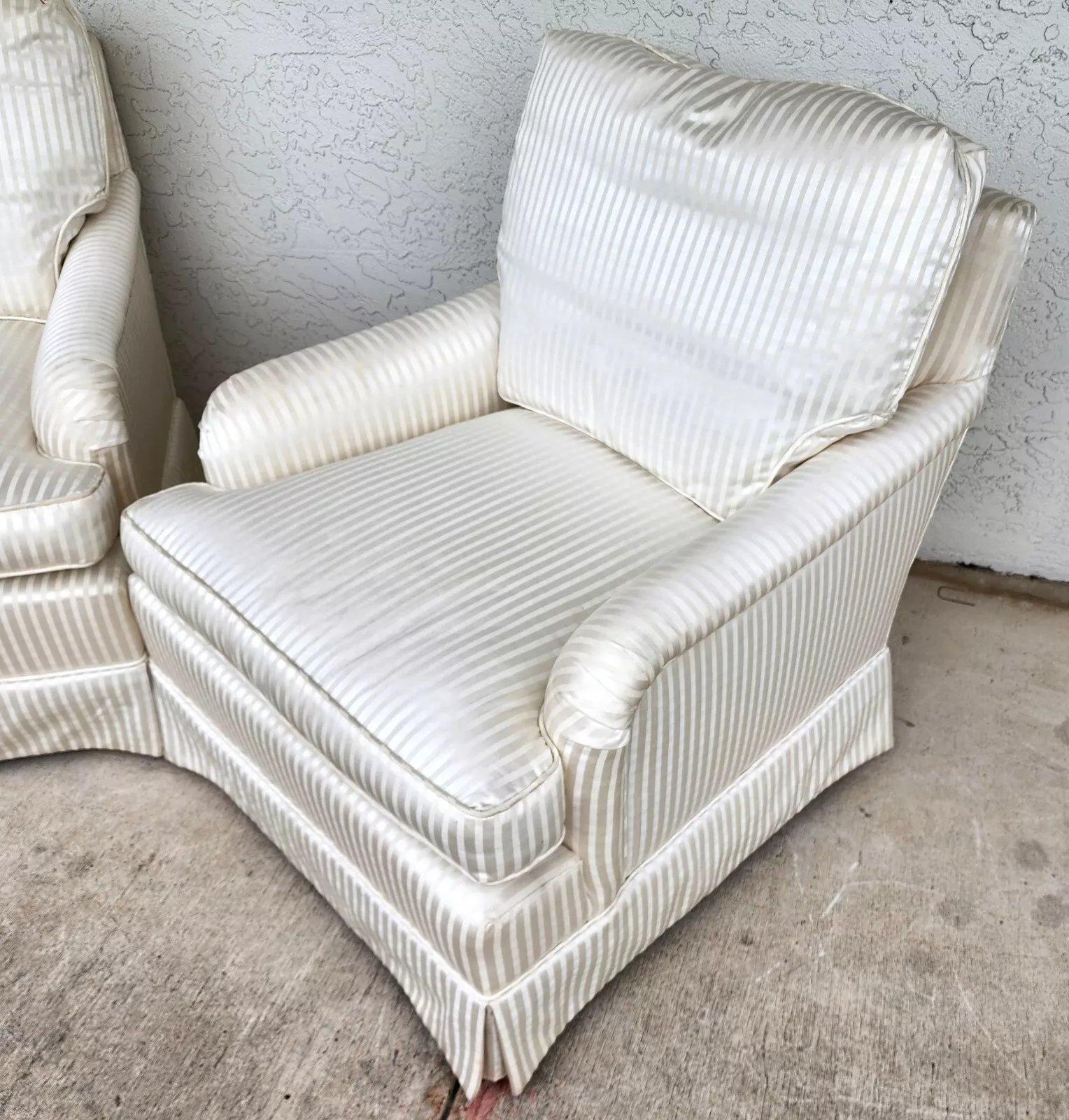 Fin du 20e siècle Paire de fauteuils club vintage BAKER en vente