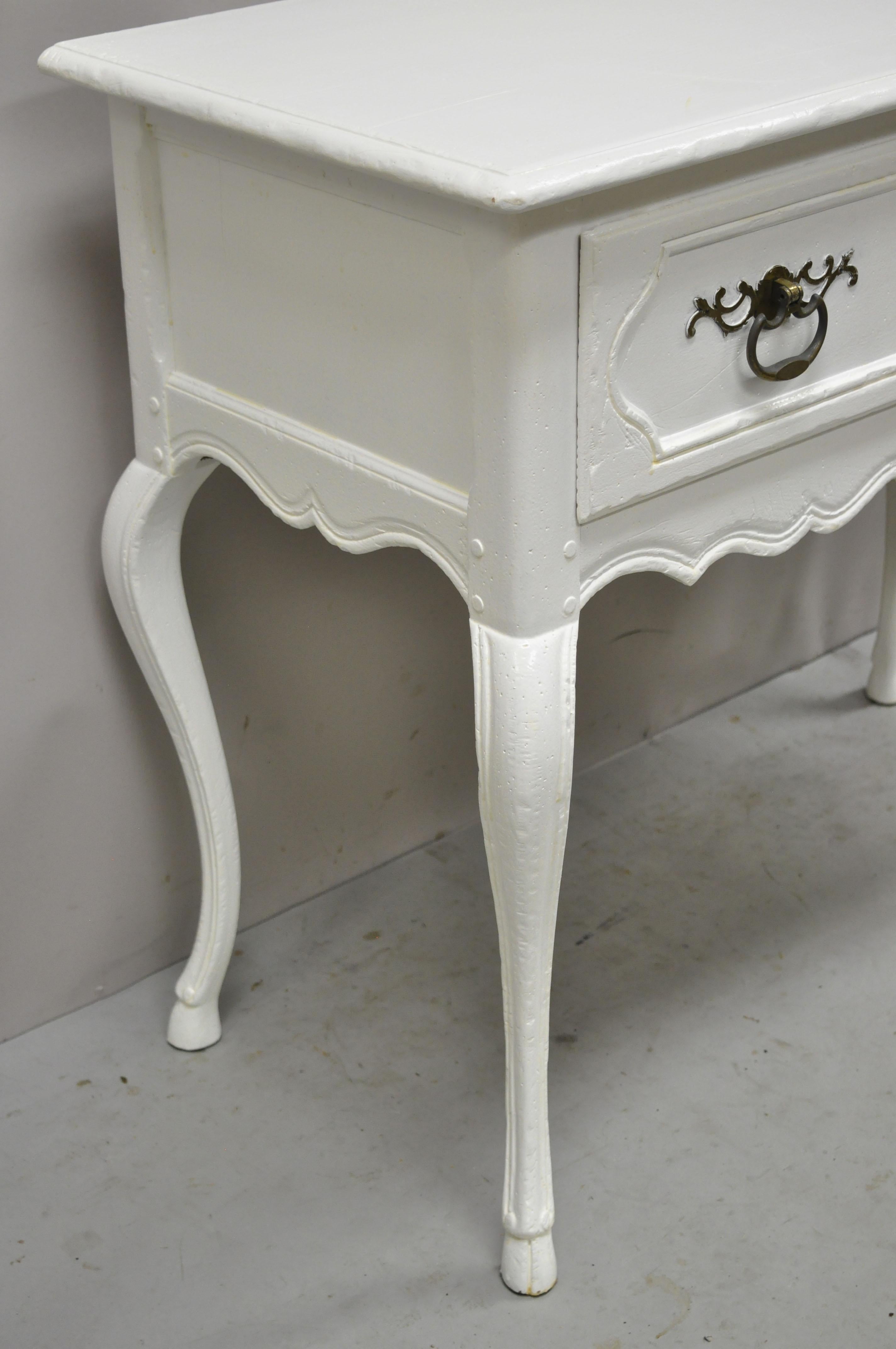 console table vintage style