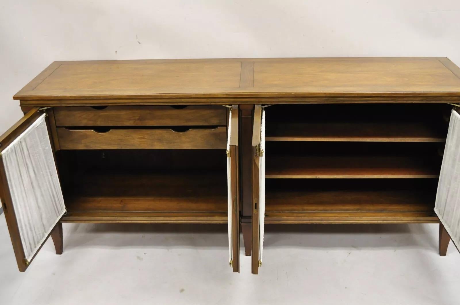 Sconosciuto Credenza Buffet Sideboard Baker d'epoca in stile impero francese in ciliegio con ante a reticolo in vendita