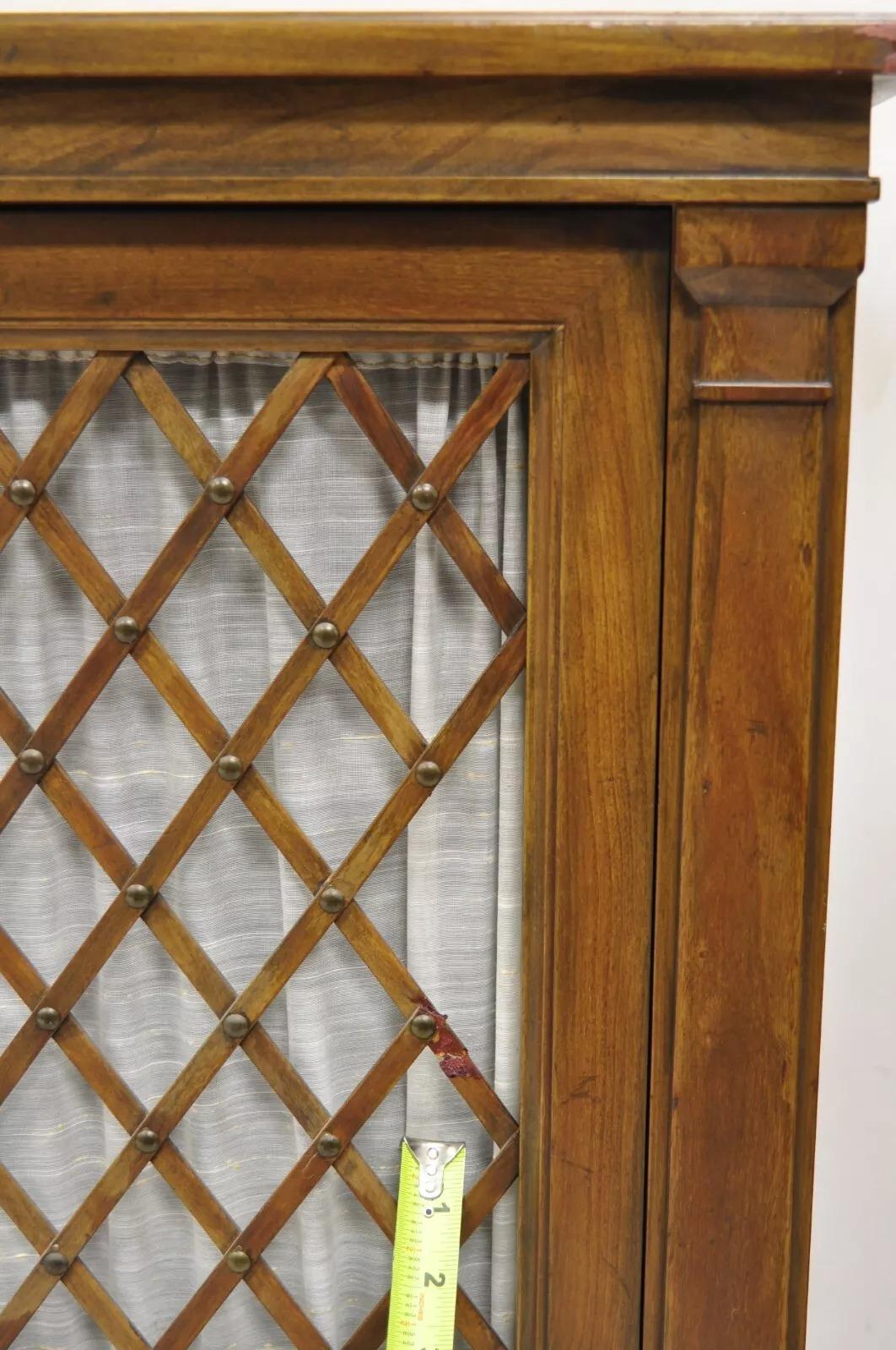 Credenza Buffet Sideboard Baker d'epoca in stile impero francese in ciliegio con ante a reticolo in vendita 2