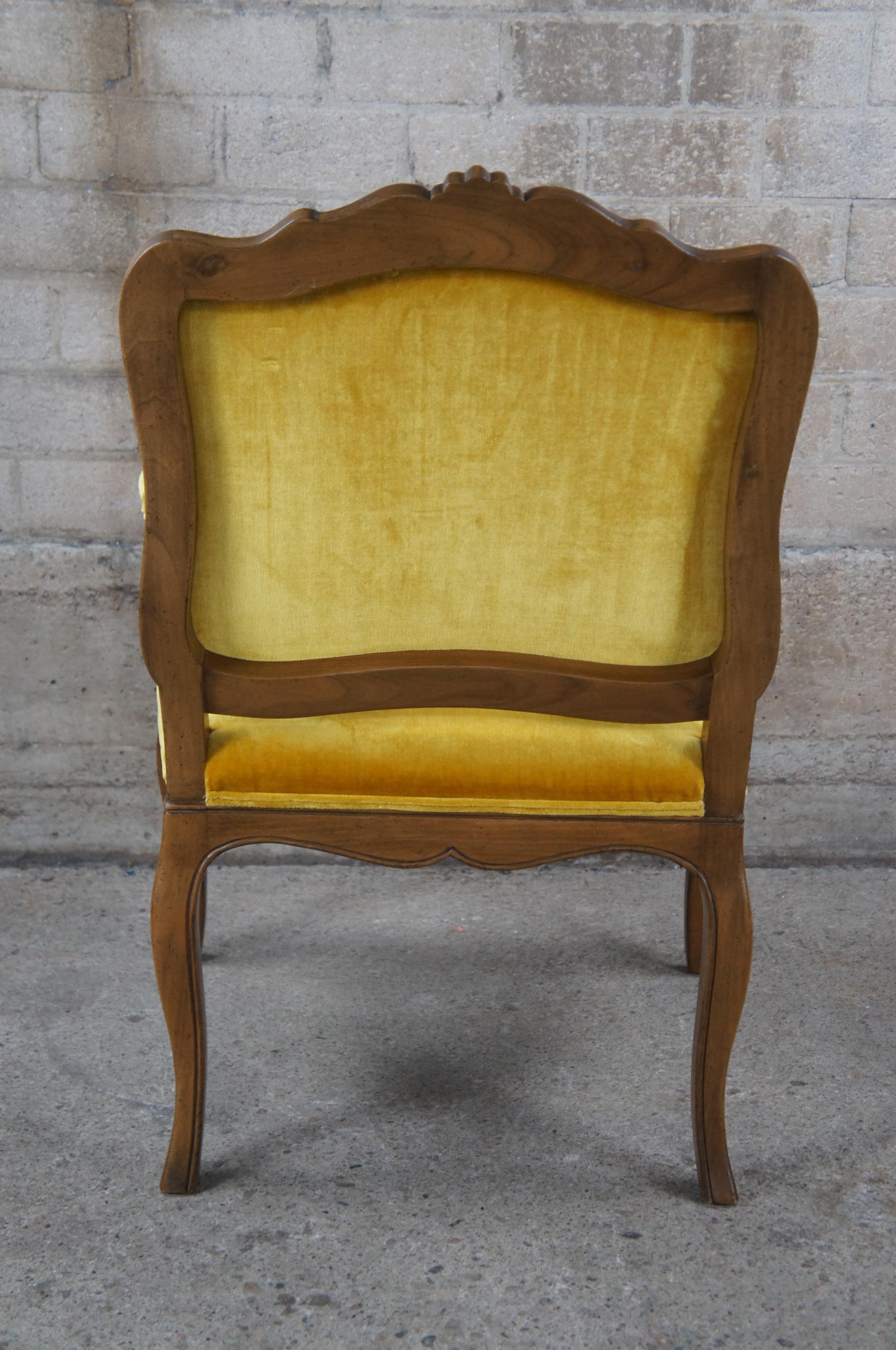 Vintage Baker French Louis XV Style Yellow Velvet Walnut Fauteuil Arm Chair In Good Condition In Dayton, OH